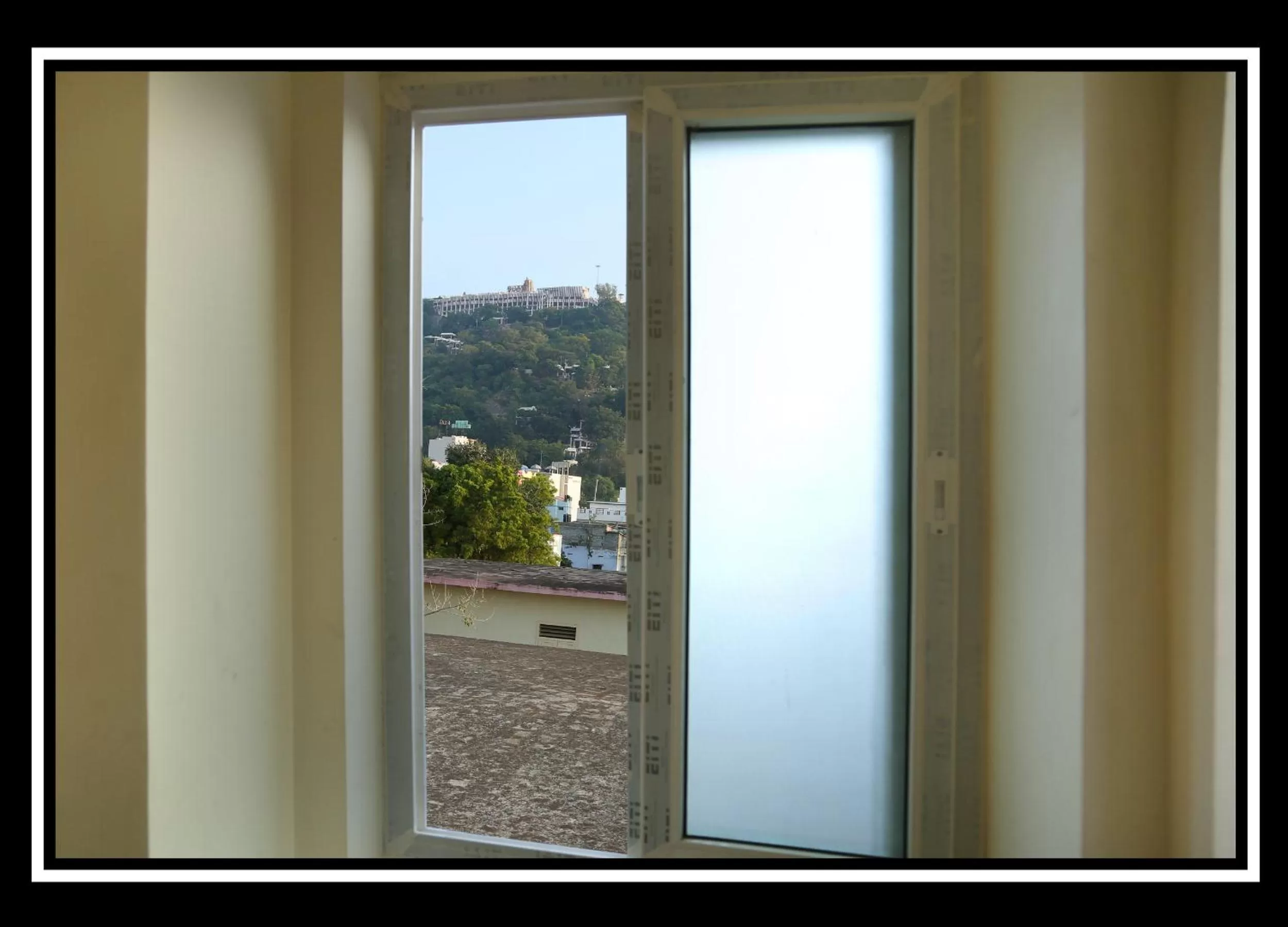 Mountain View in Pattiah Naidu Palace