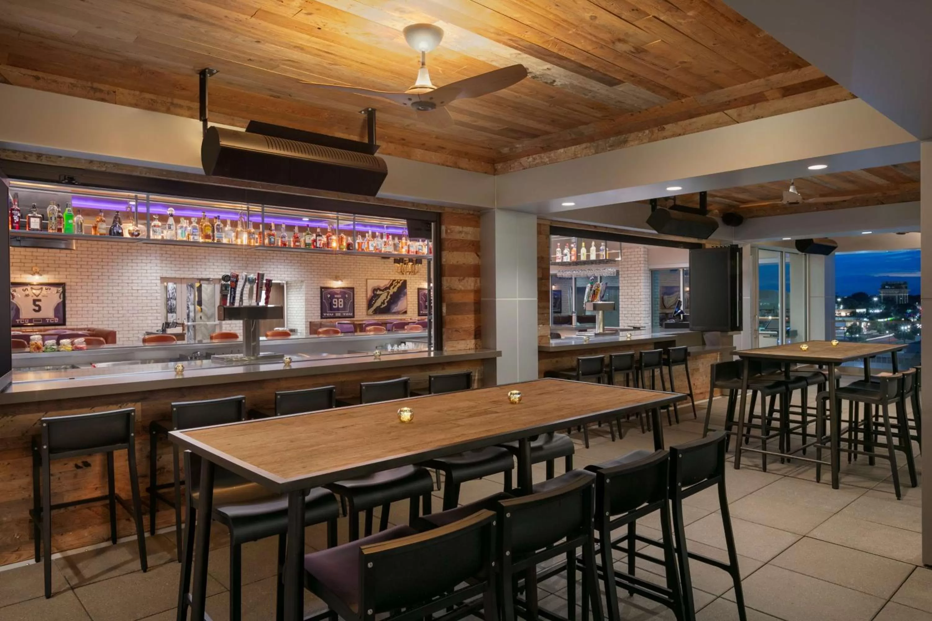 Restaurant/places to eat in Hyatt Place Fort Worth/TCU