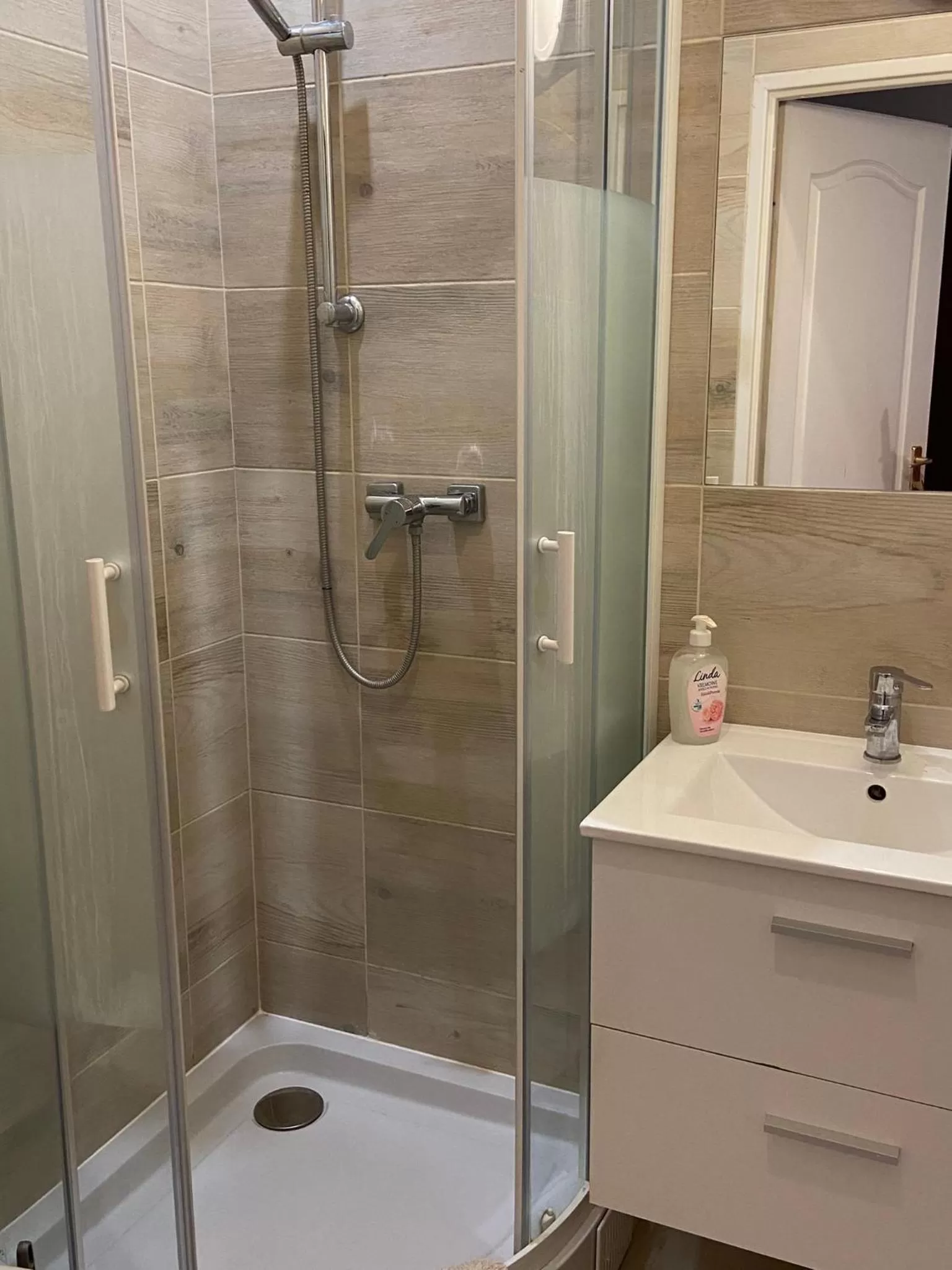 Bathroom in Stajnia pod Dębem