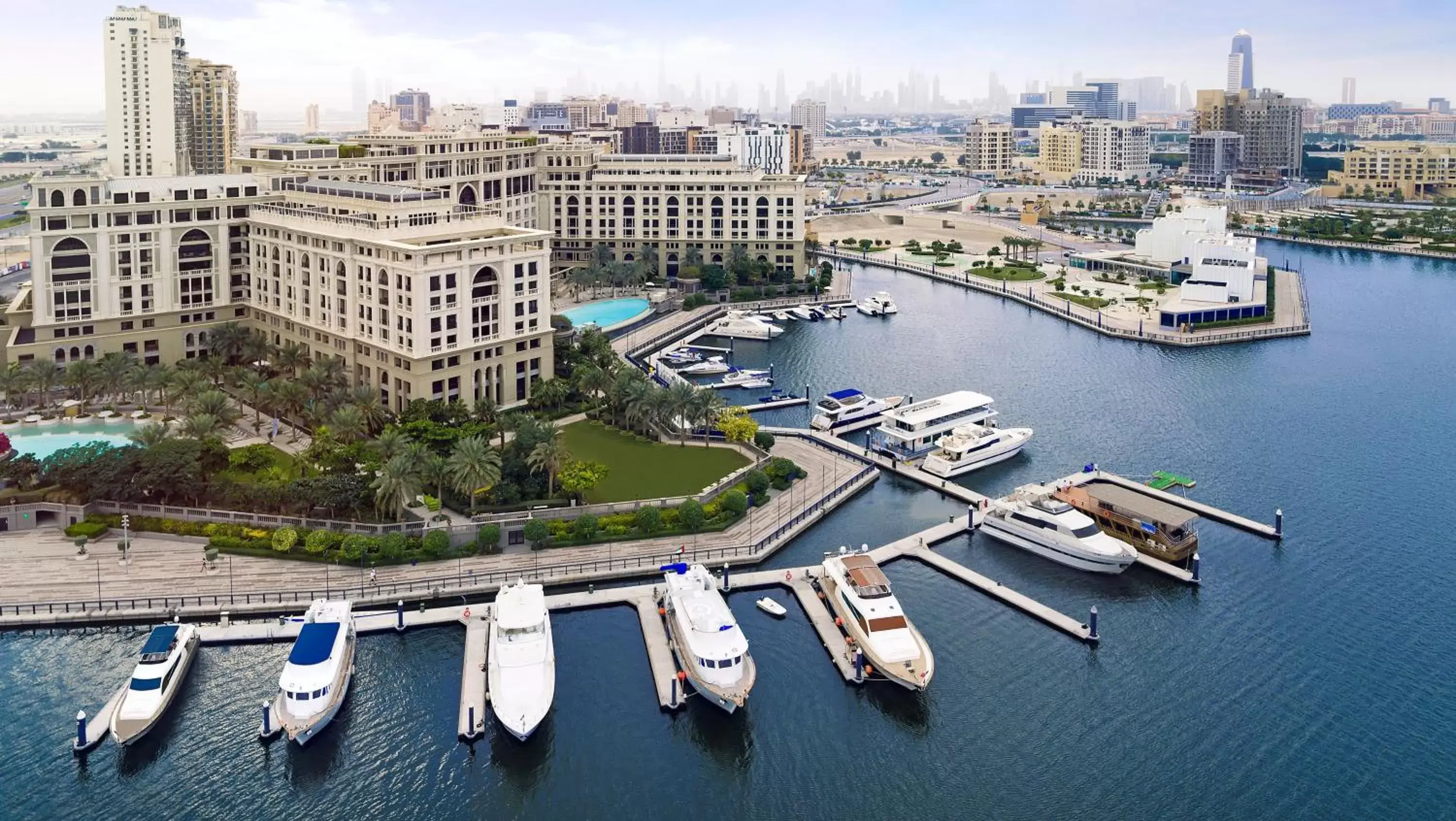 Day, Bird's-eye View in Palazzo Versace Dubai