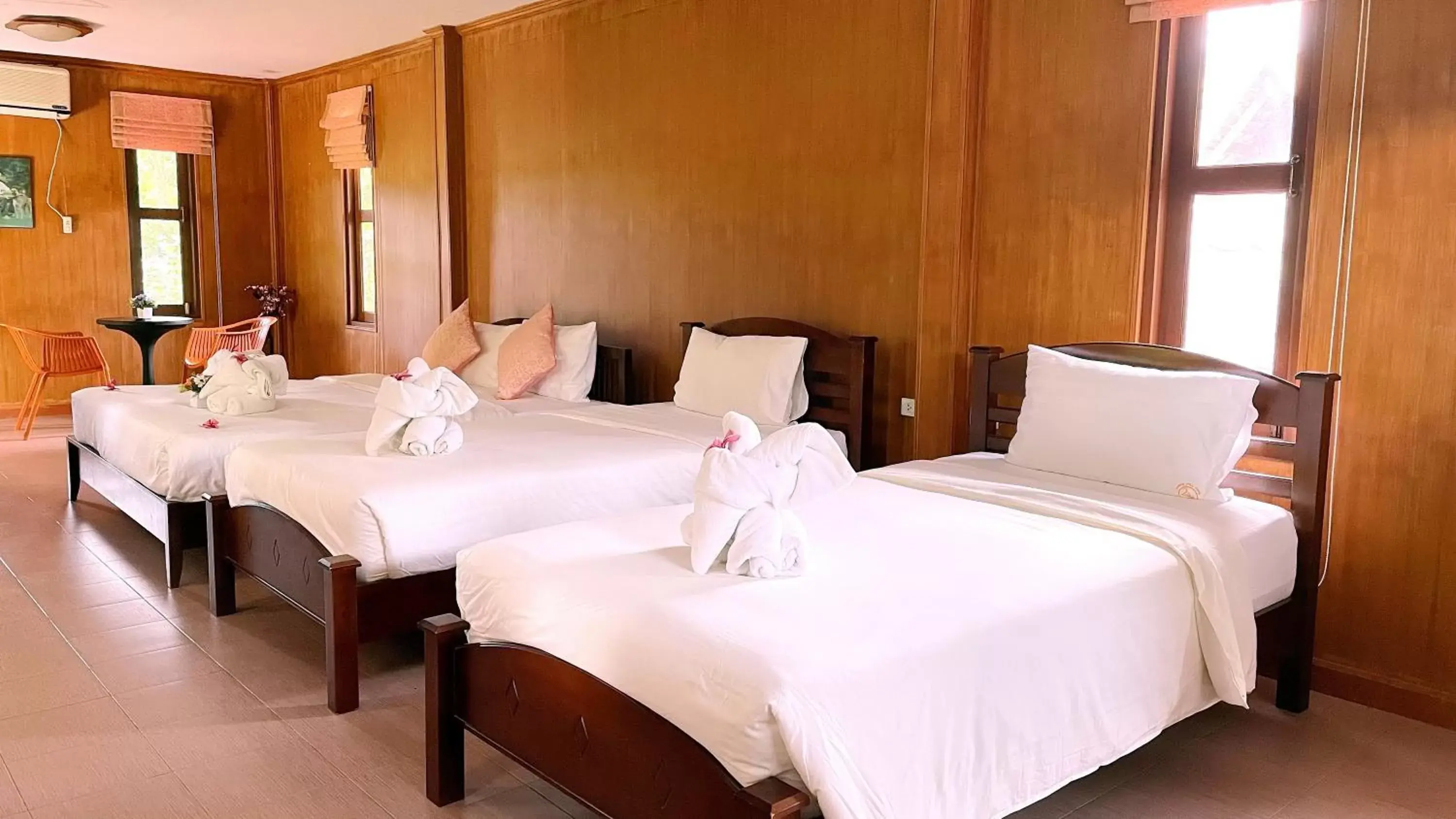 Bed in Doo Dee Boutique Resort by Swiss Chalet