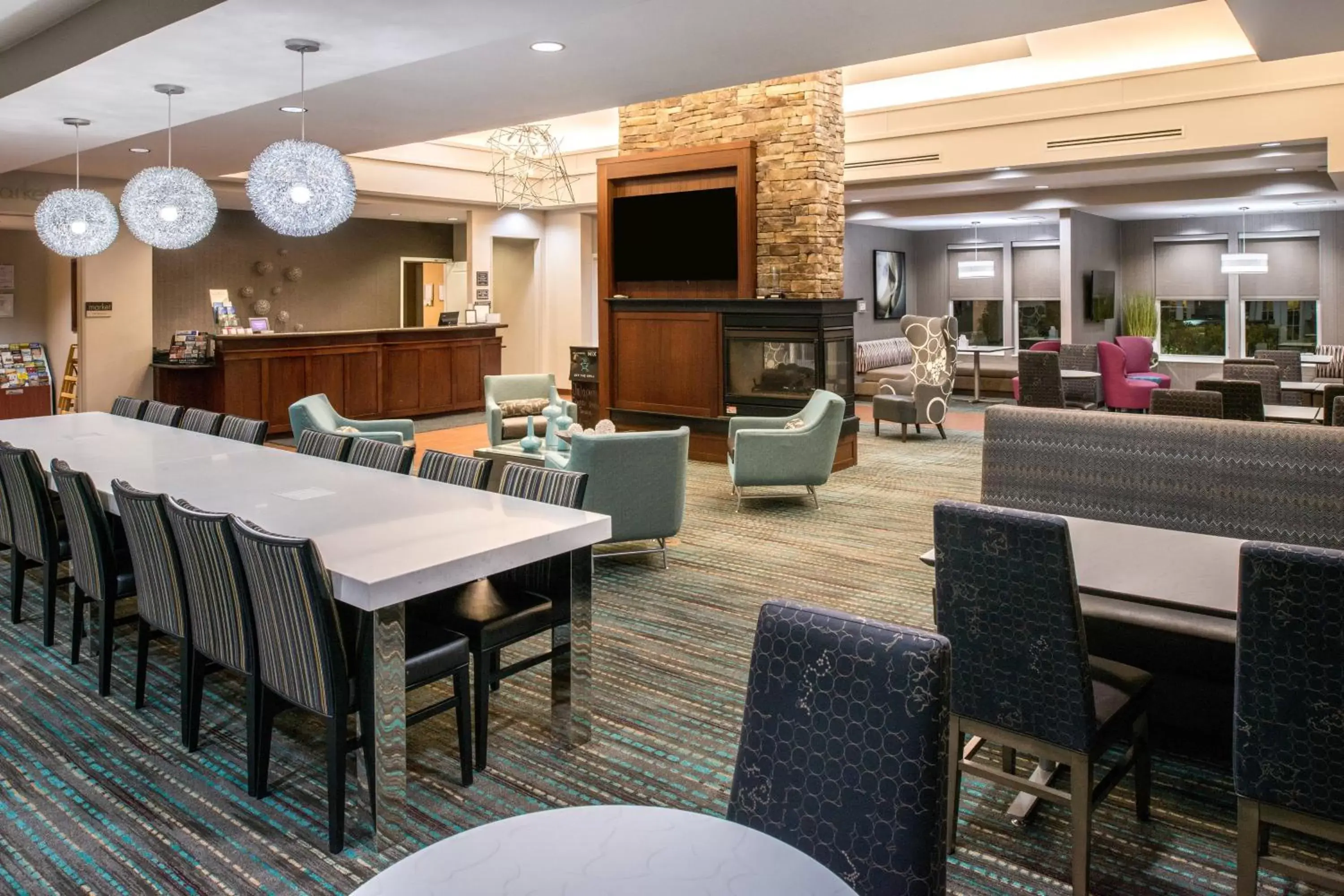 Lobby or reception, Restaurant/Places to Eat in Residence Inn Waynesboro