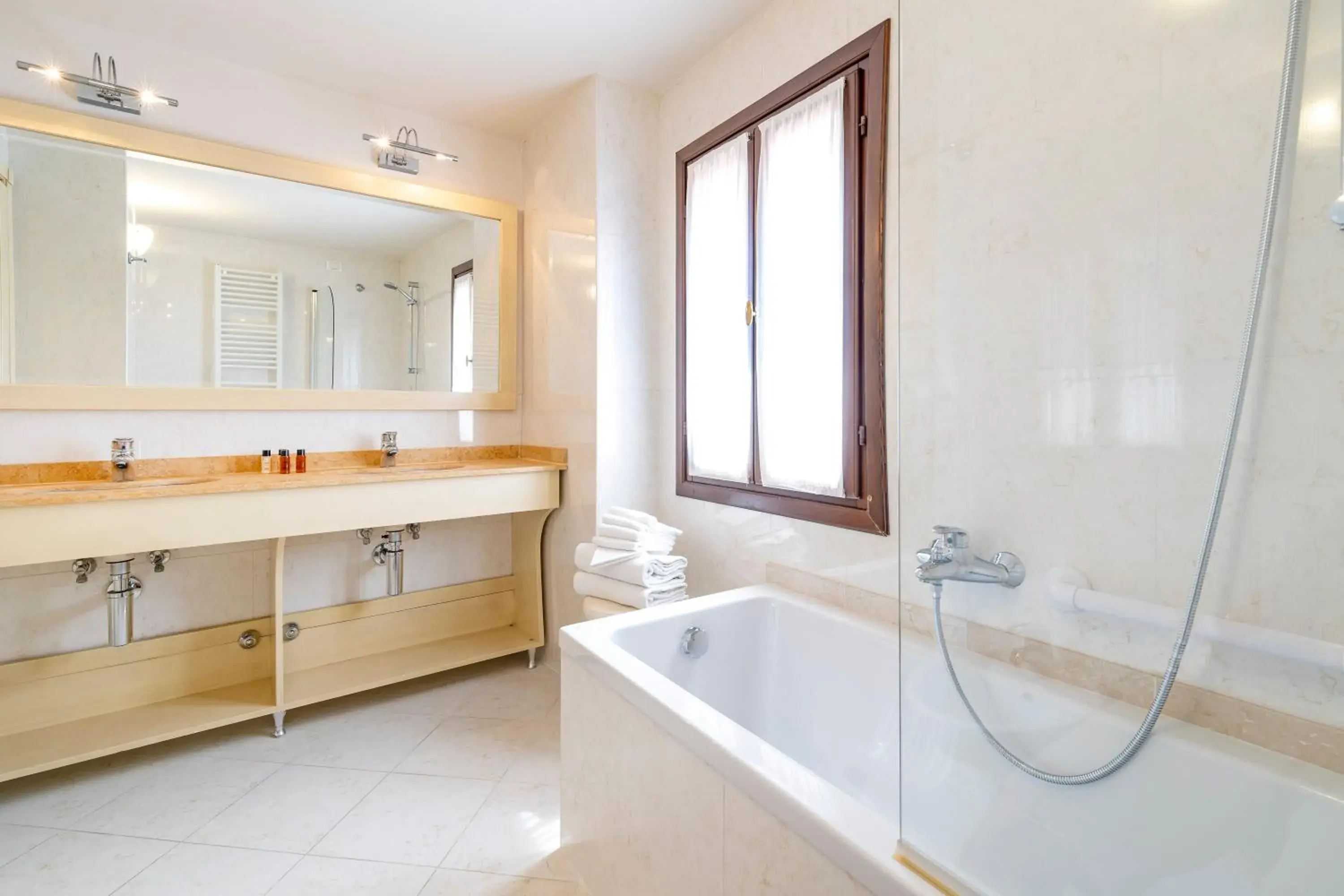 Bathroom in Hotel Bella Venezia