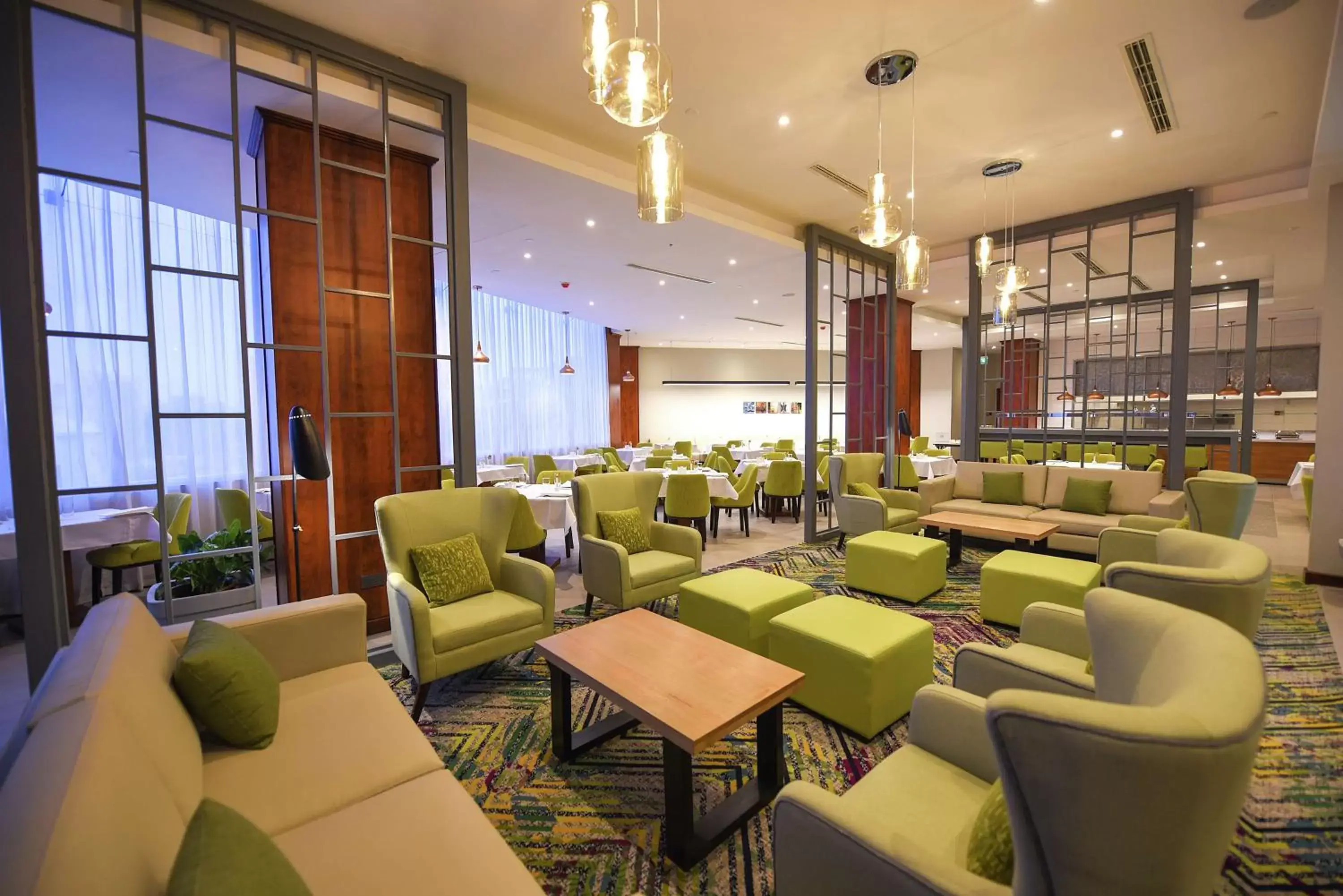 Restaurant/places to eat, Lounge/Bar in Hilton Garden Inn Kampala