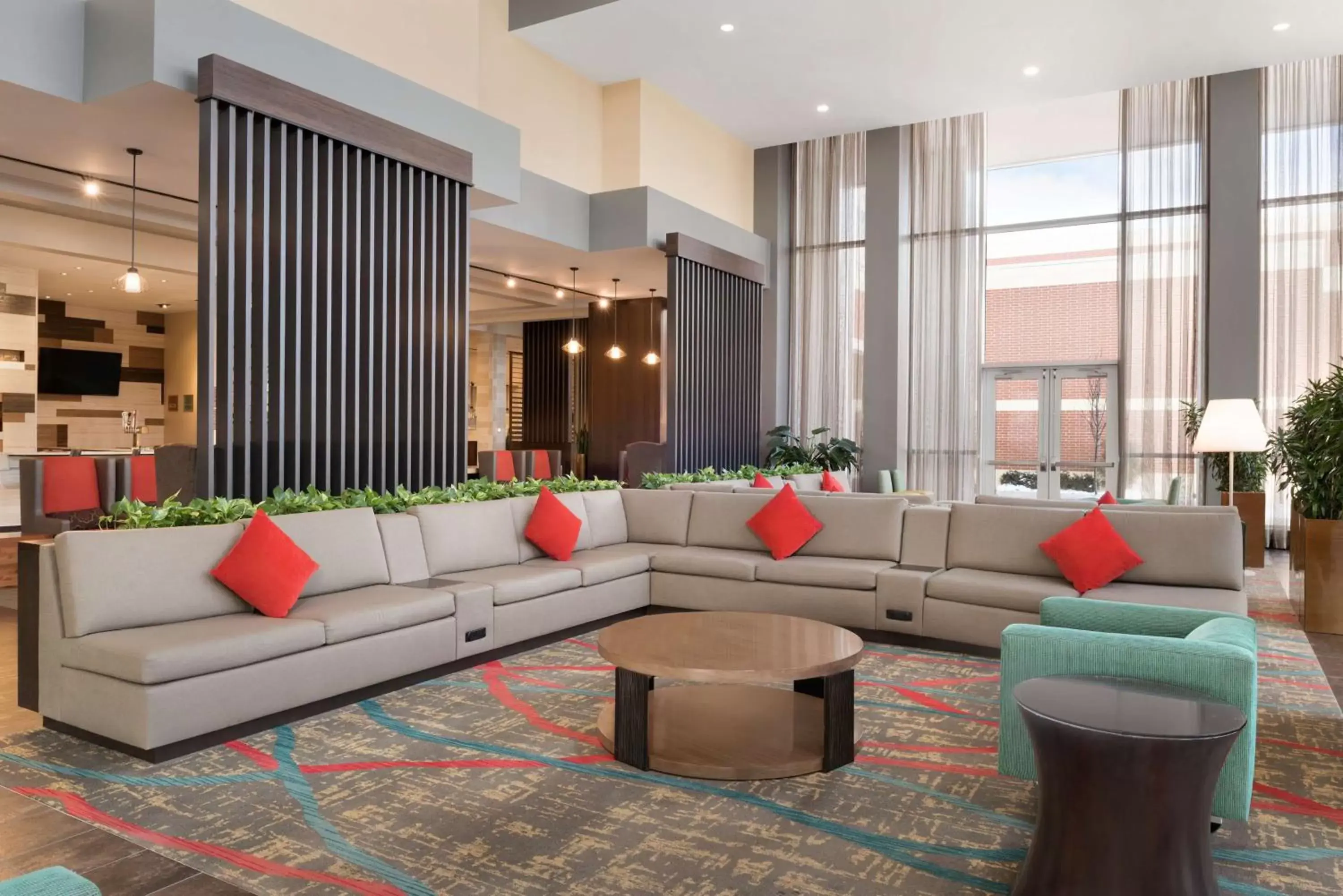 Lobby or reception in Embassy Suites by Hilton Chicago Naperville
