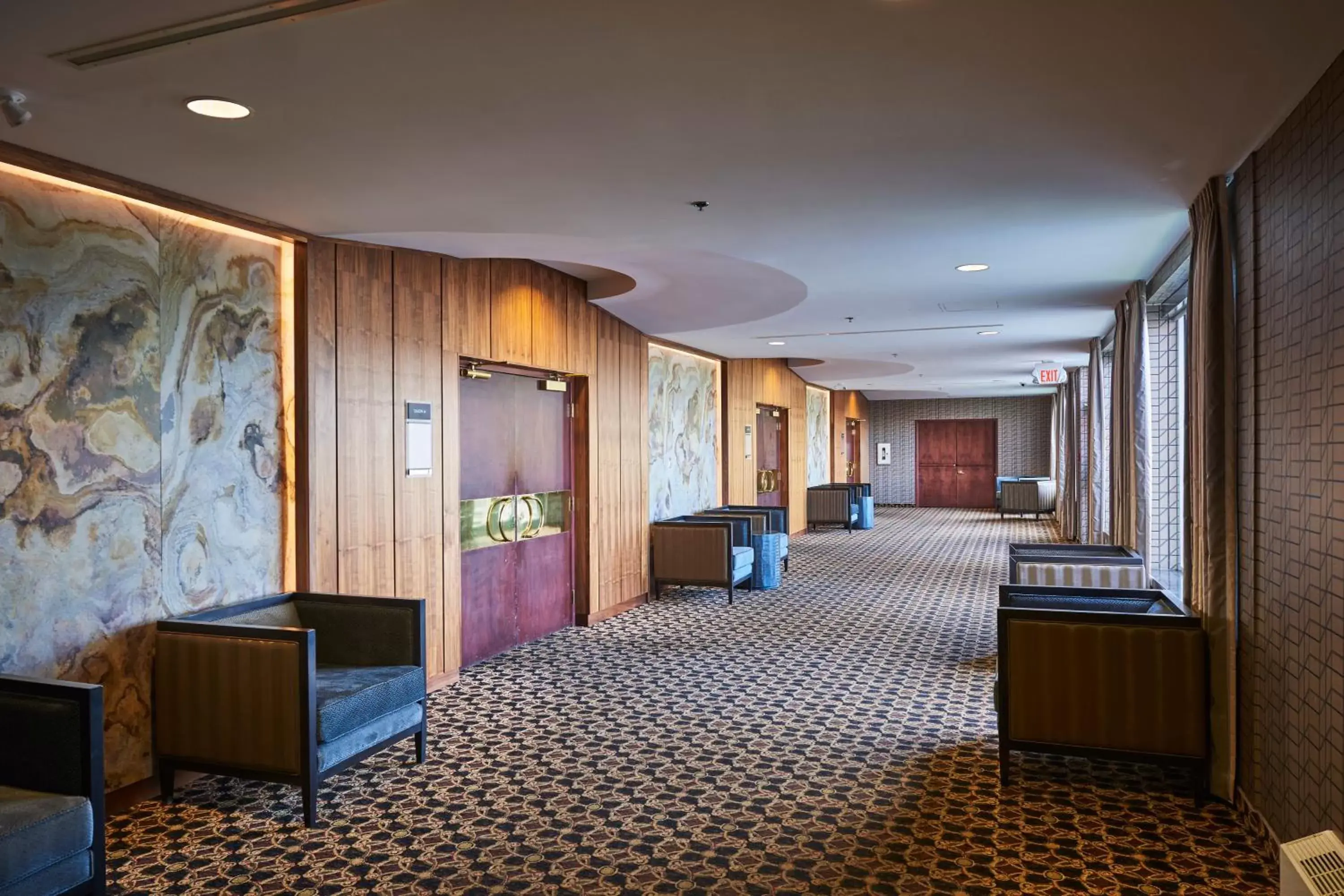 Facade/entrance, Lobby/Reception in Capital Hotel