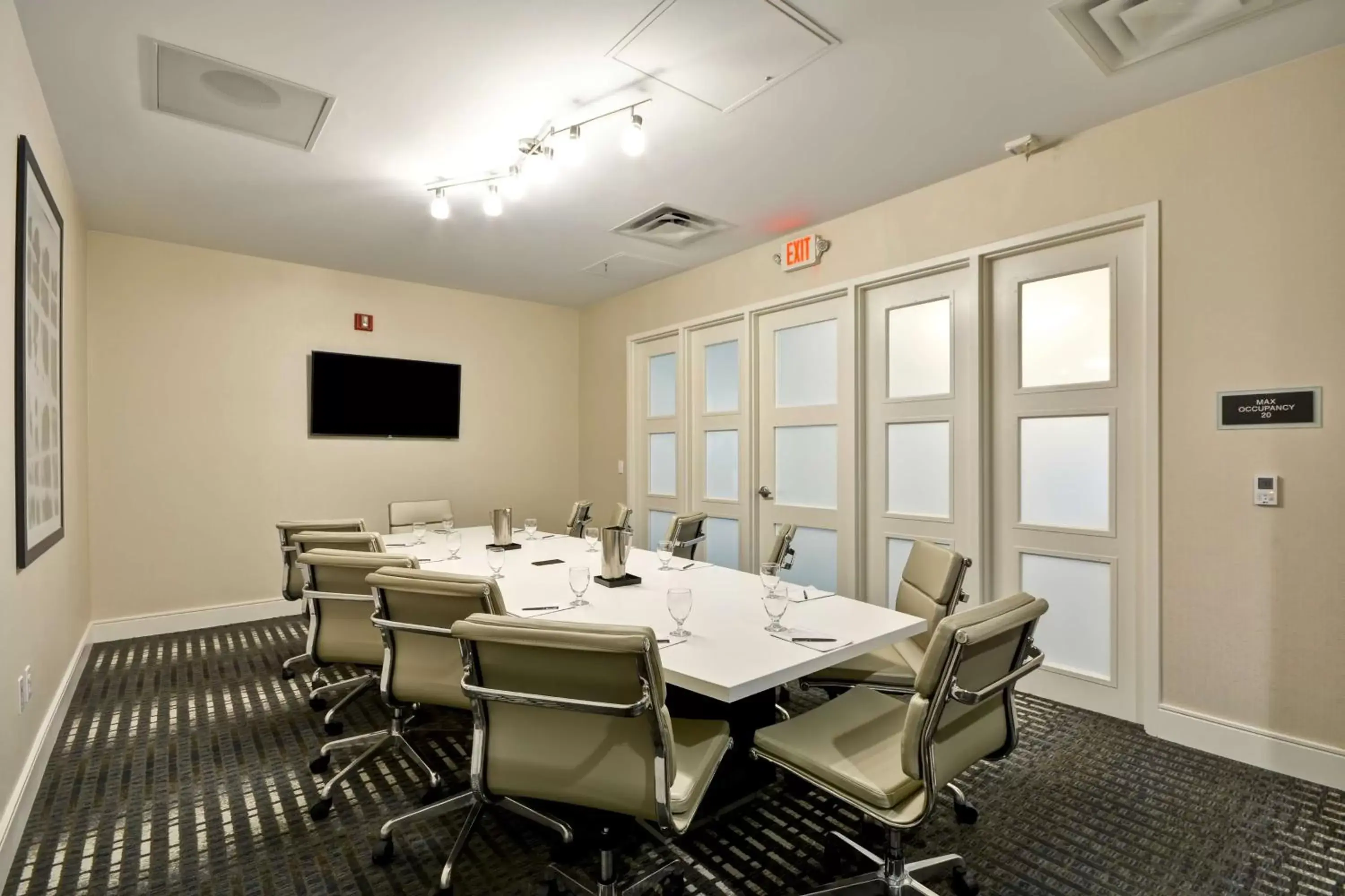 Meeting/conference room in Embassy Suites Charlotte