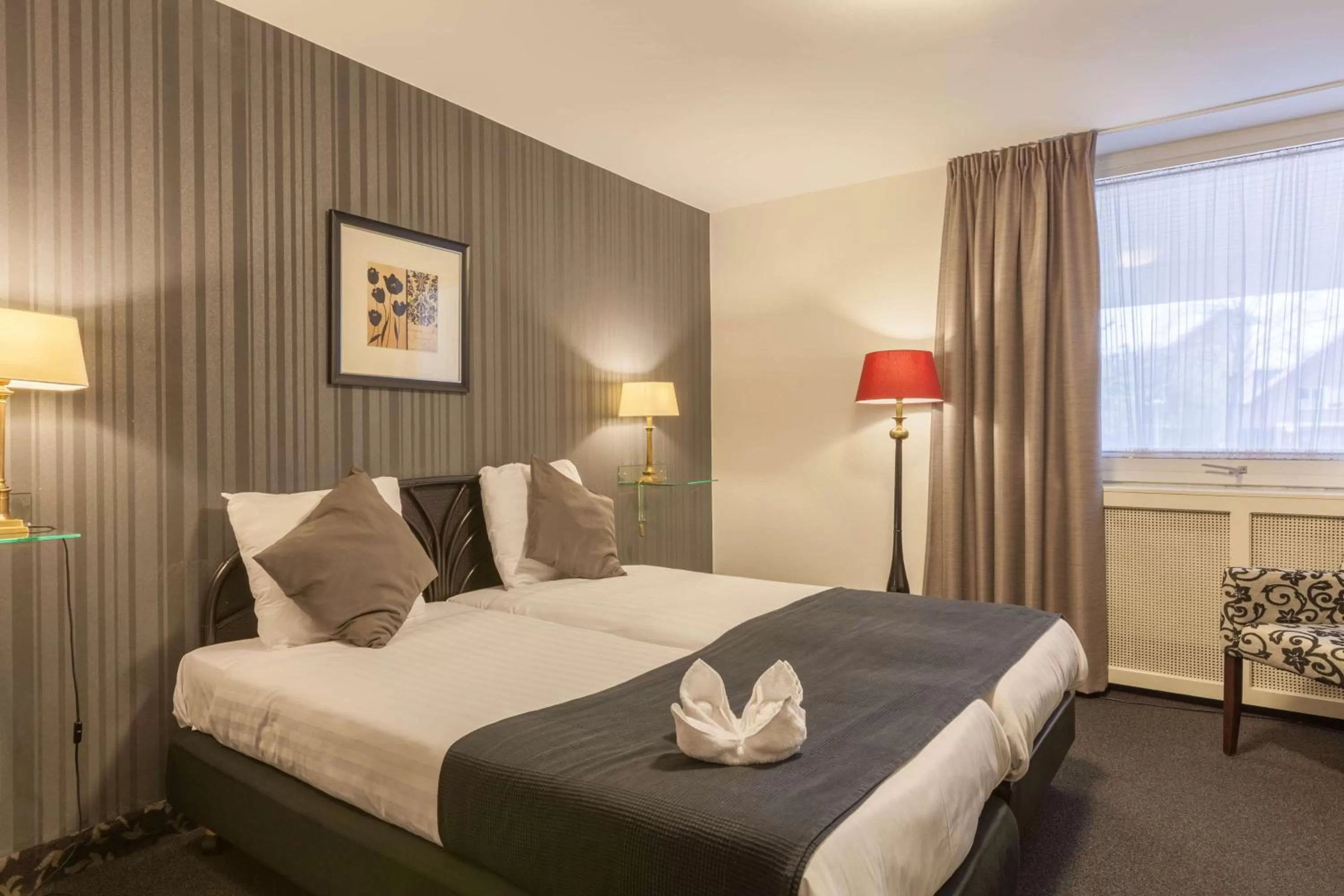 Photo of the whole room, Bed in Amsterdam Hotel Uithoorn