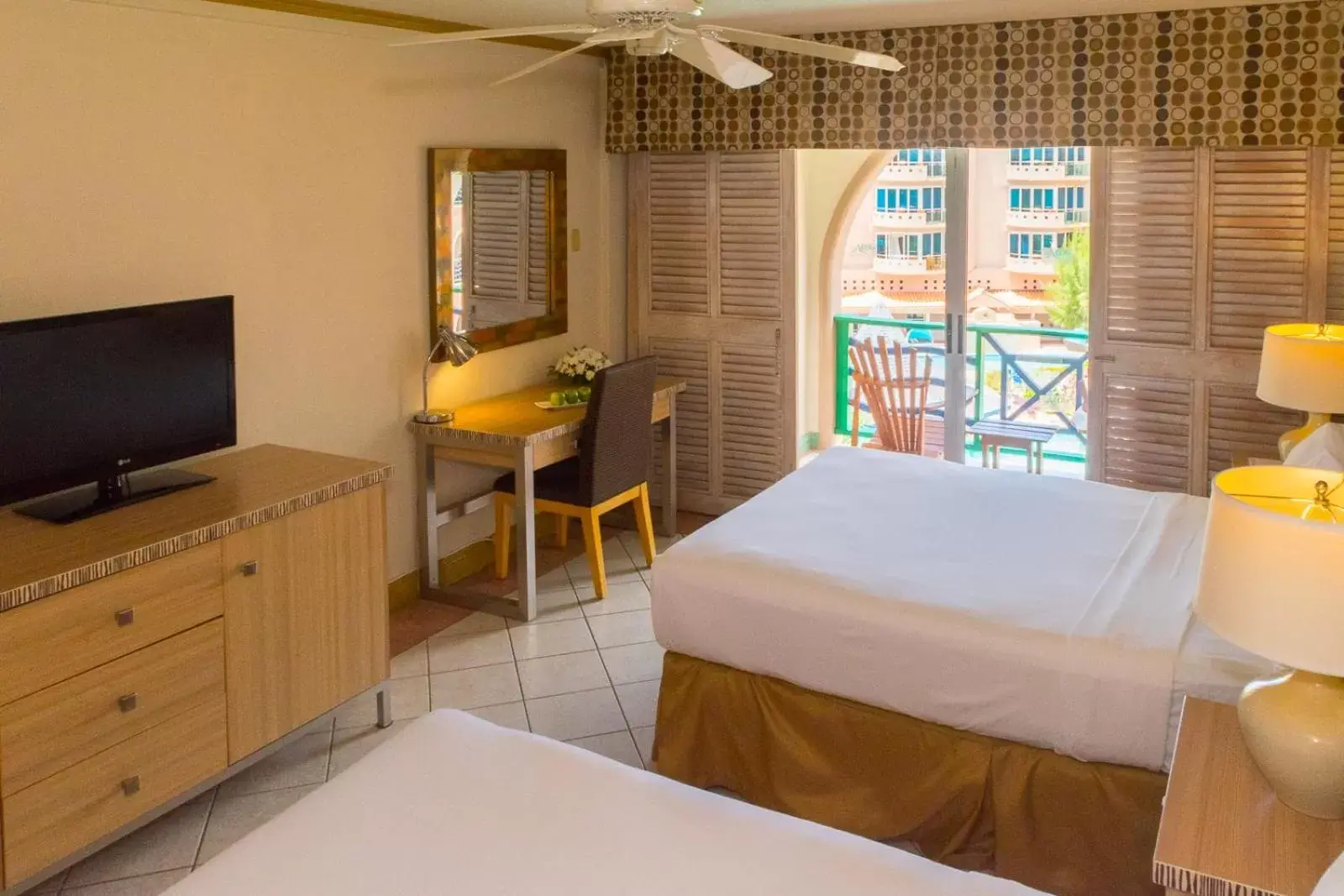 Bed in Accra Beach Hotel