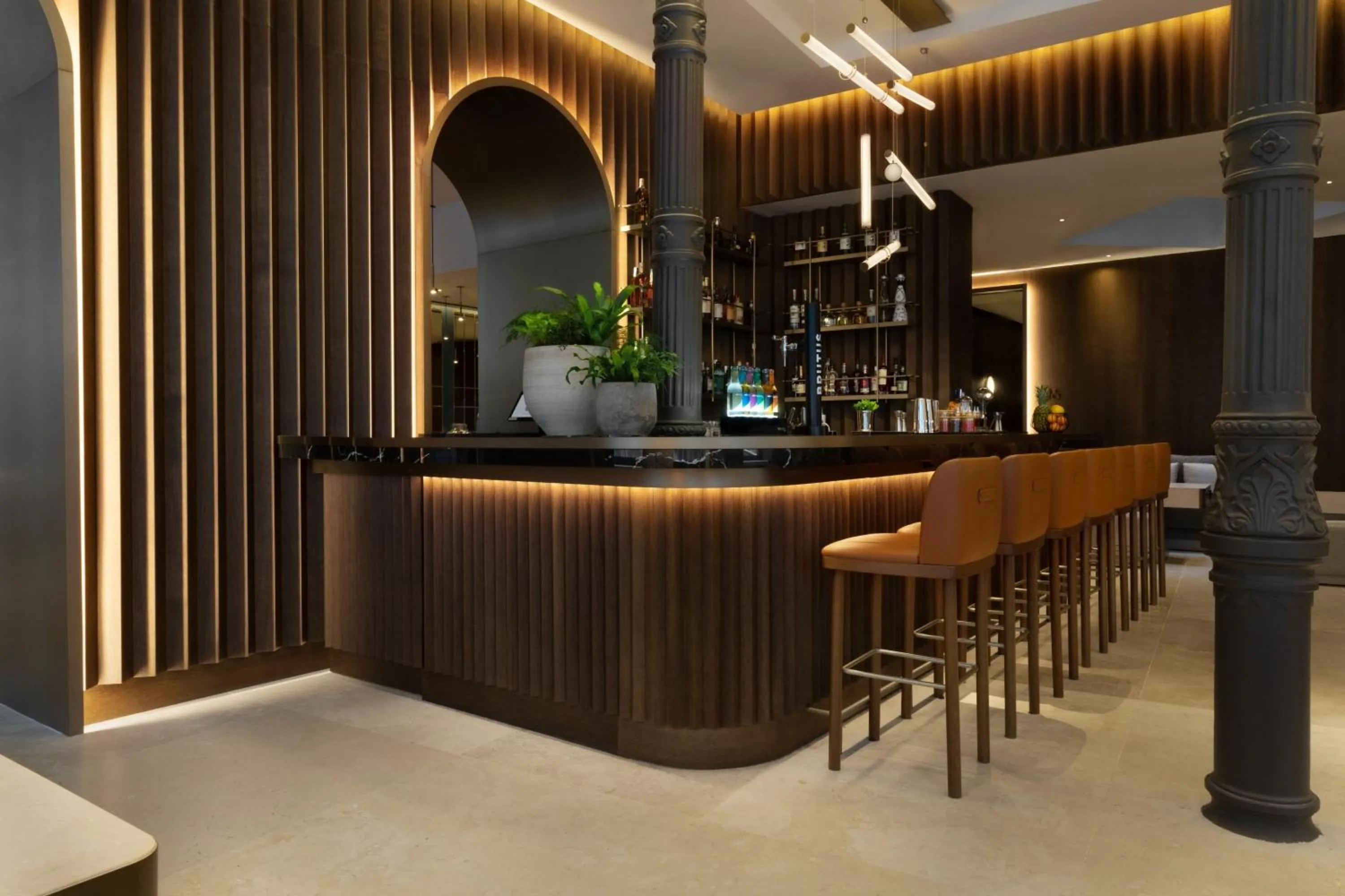 Lounge or bar in JW Marriott Hotel Madrid
