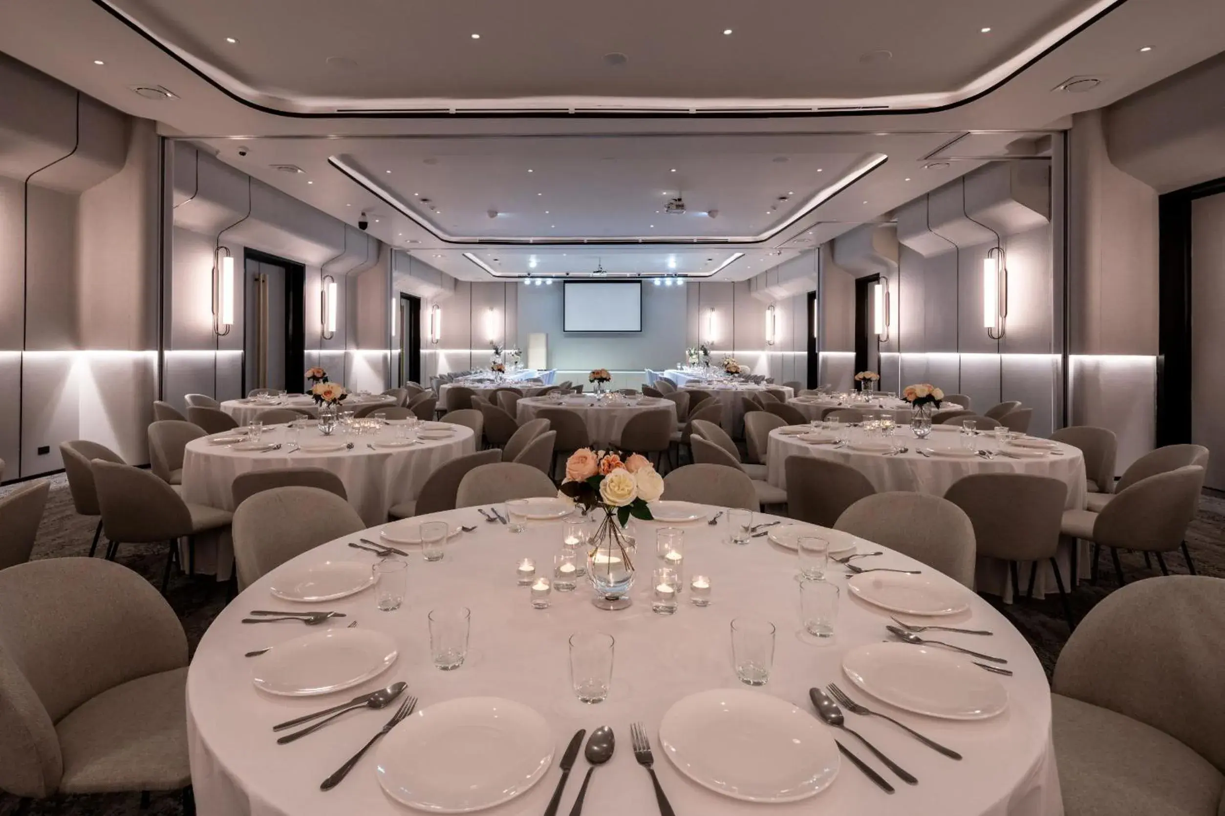 Banquet/Function facilities, Banquet Facilities in Mii Hotel Srinakarin