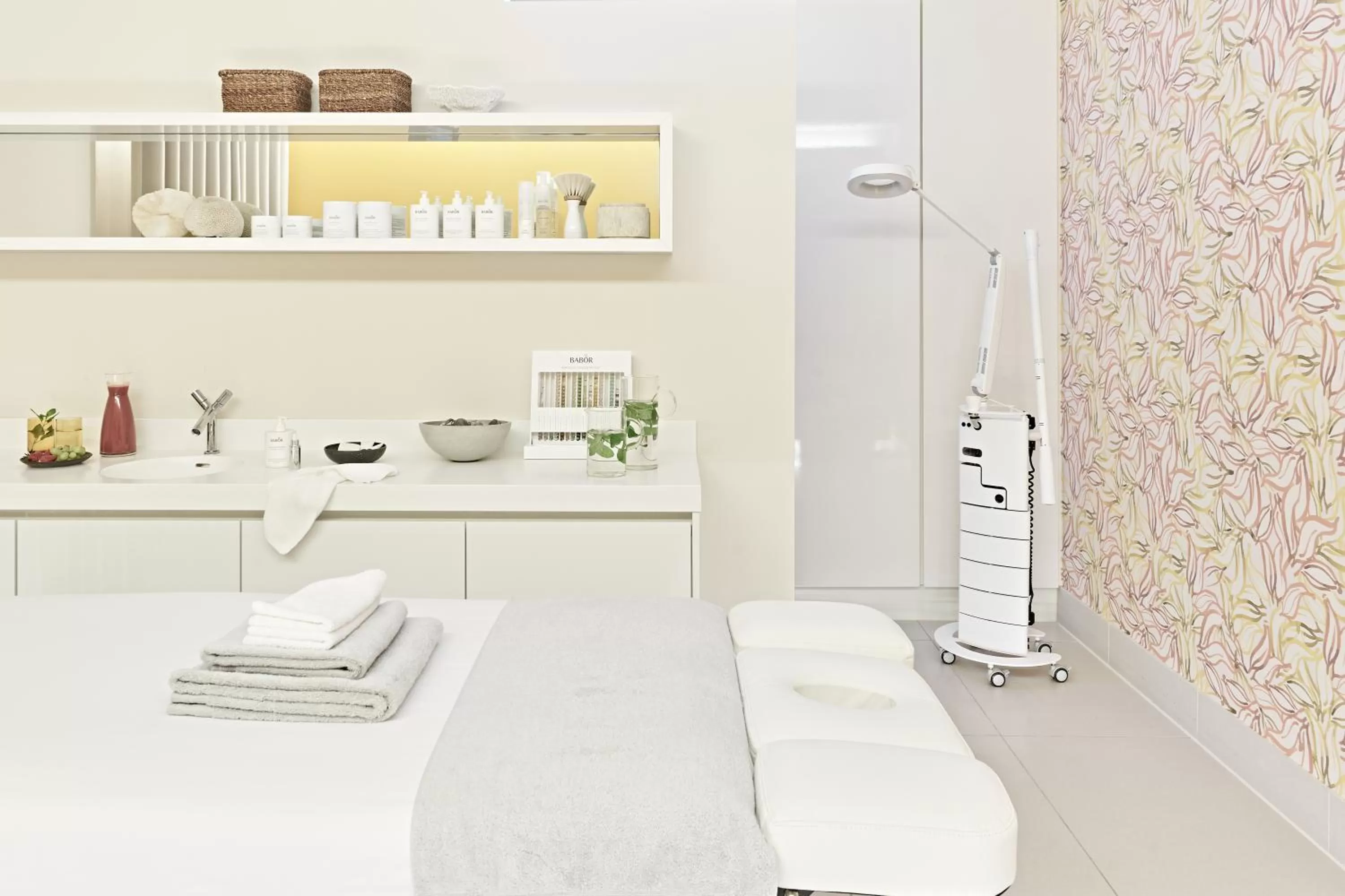 Massage in SIDE, Hamburg, a Member of Design Hotels