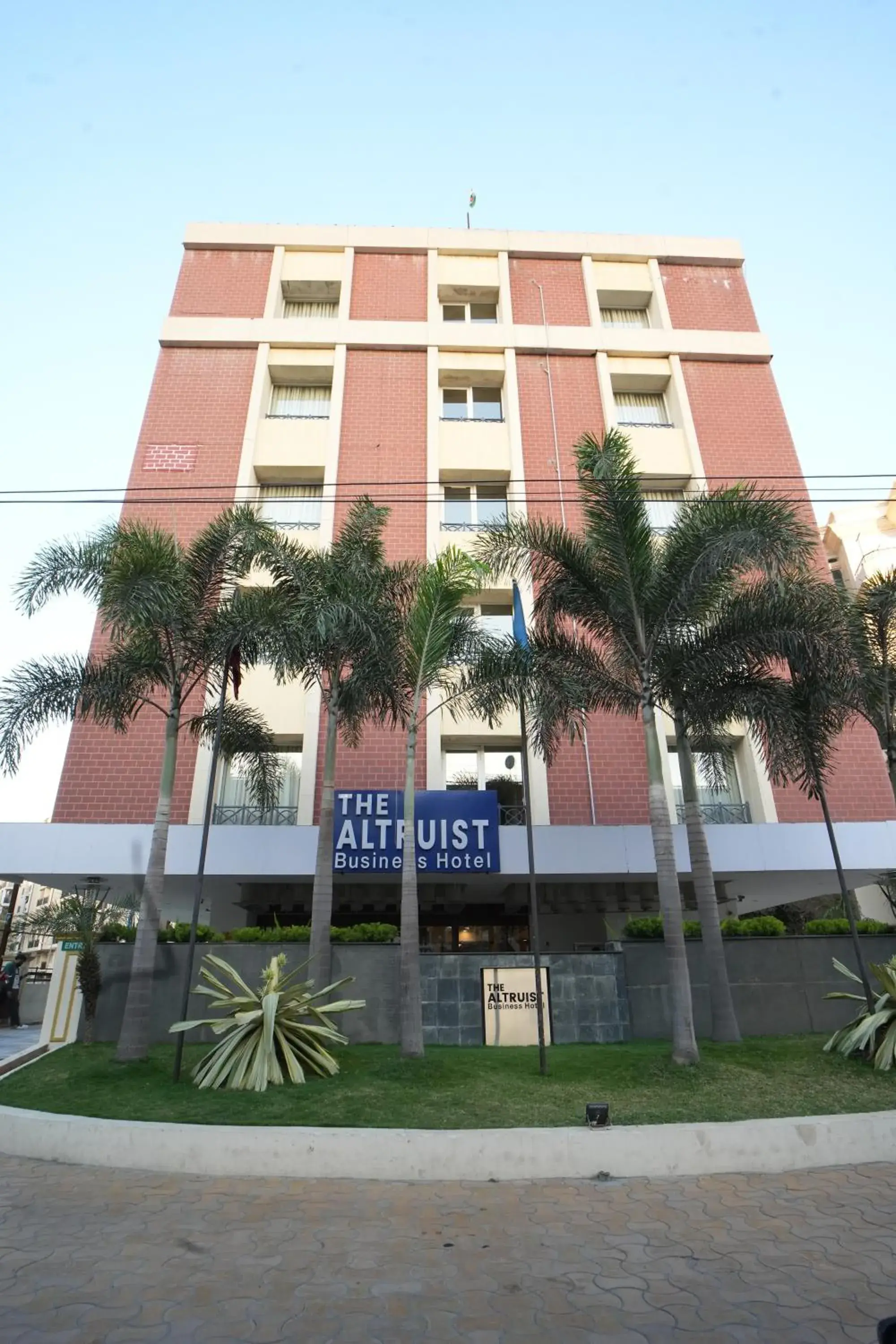 Facade/entrance, Property Building in Siesta Hitech Hotel