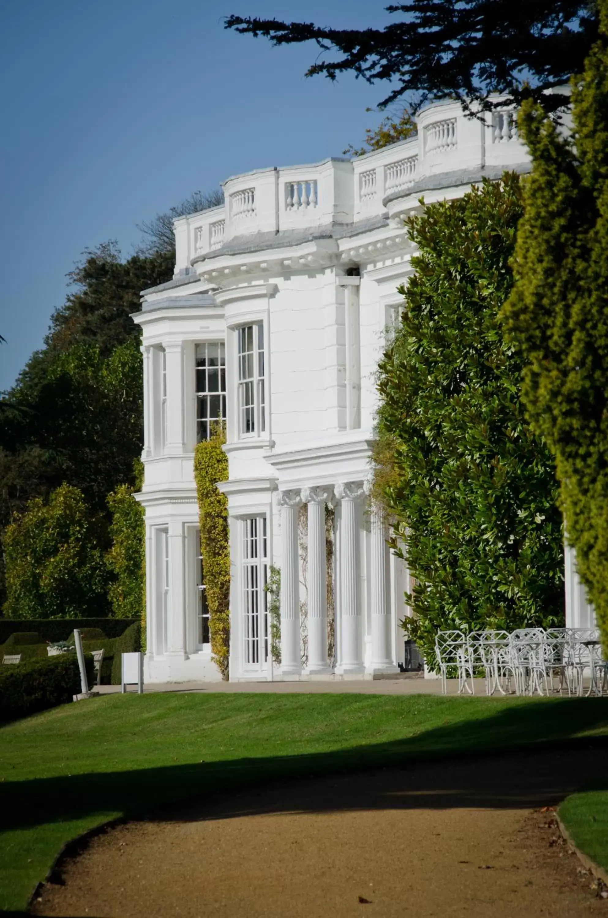 Property Building in Greenlands Hotel