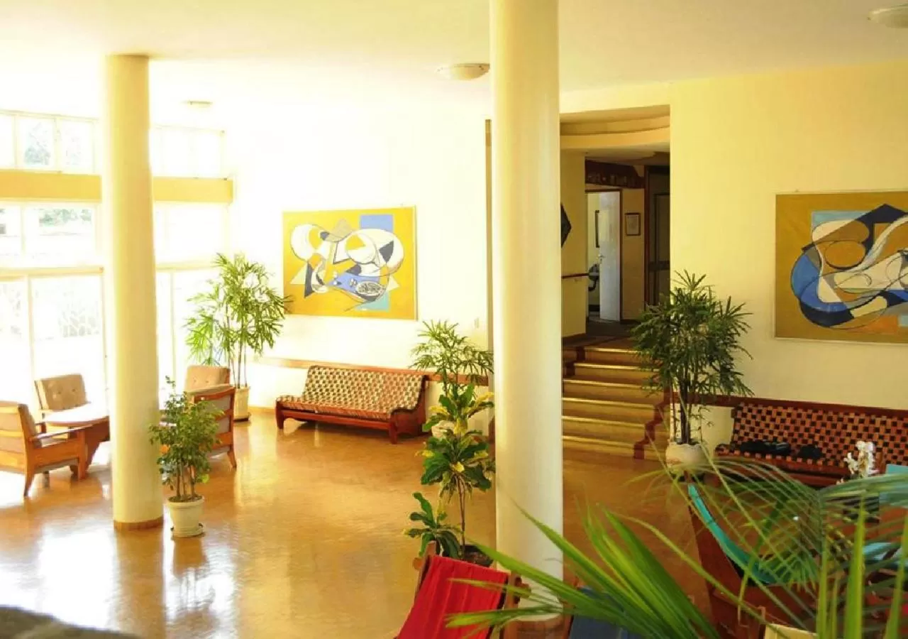 Communal lounge/ TV room in Hotel Cataguases