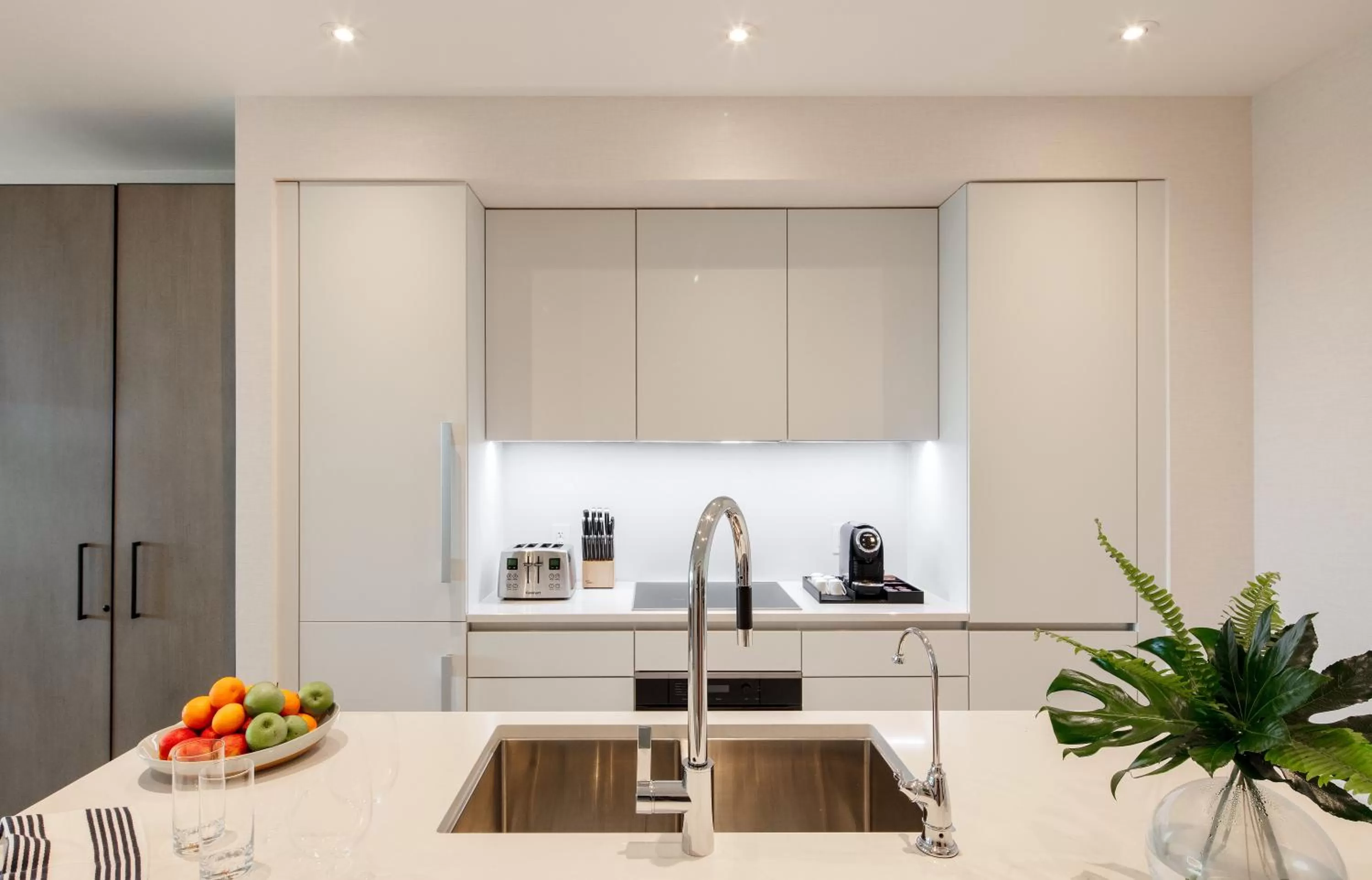 kitchen in Goldwynn Resort & Residences