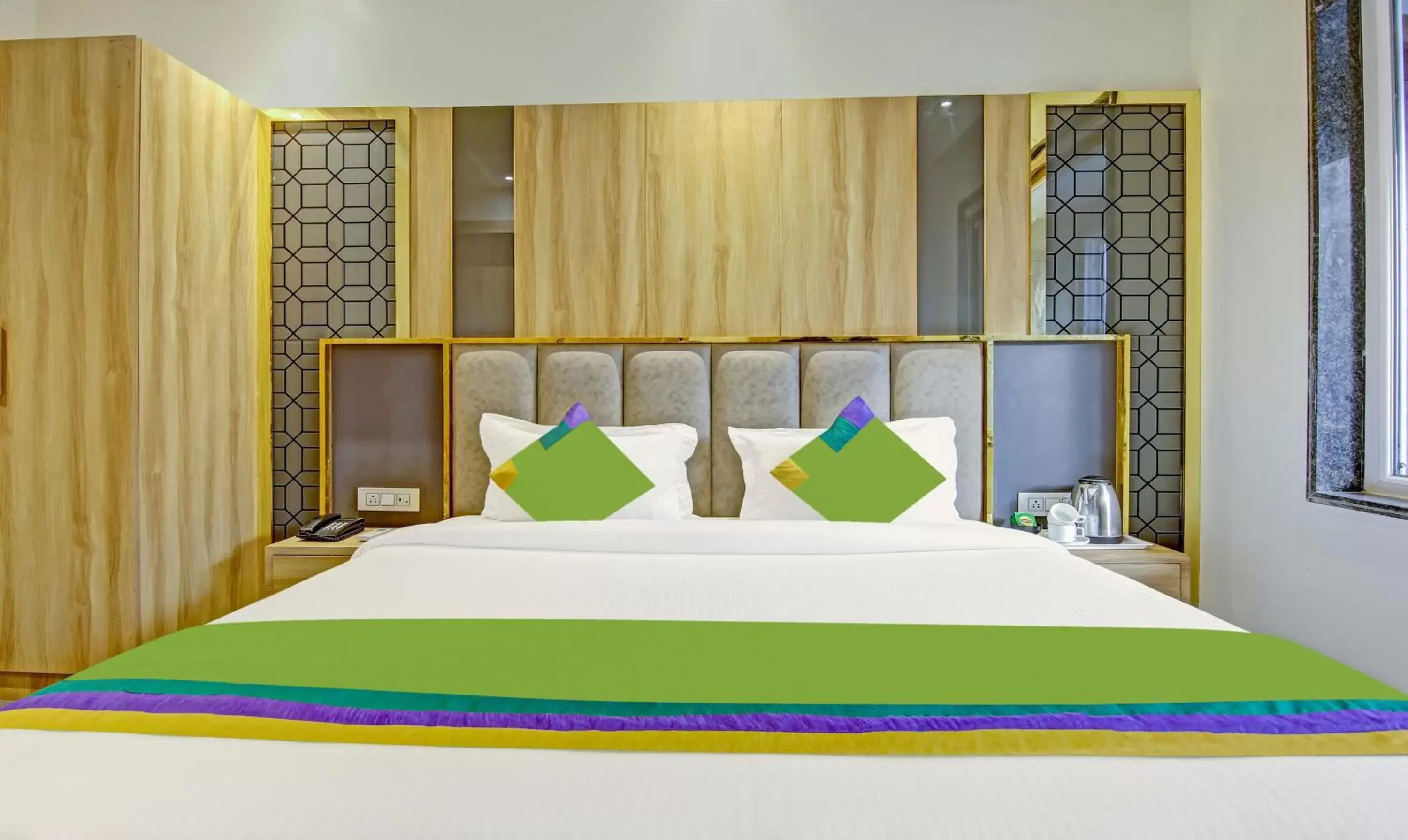 Bed in Treebo Stellar Inn Bed in Treebo Stellar Inn