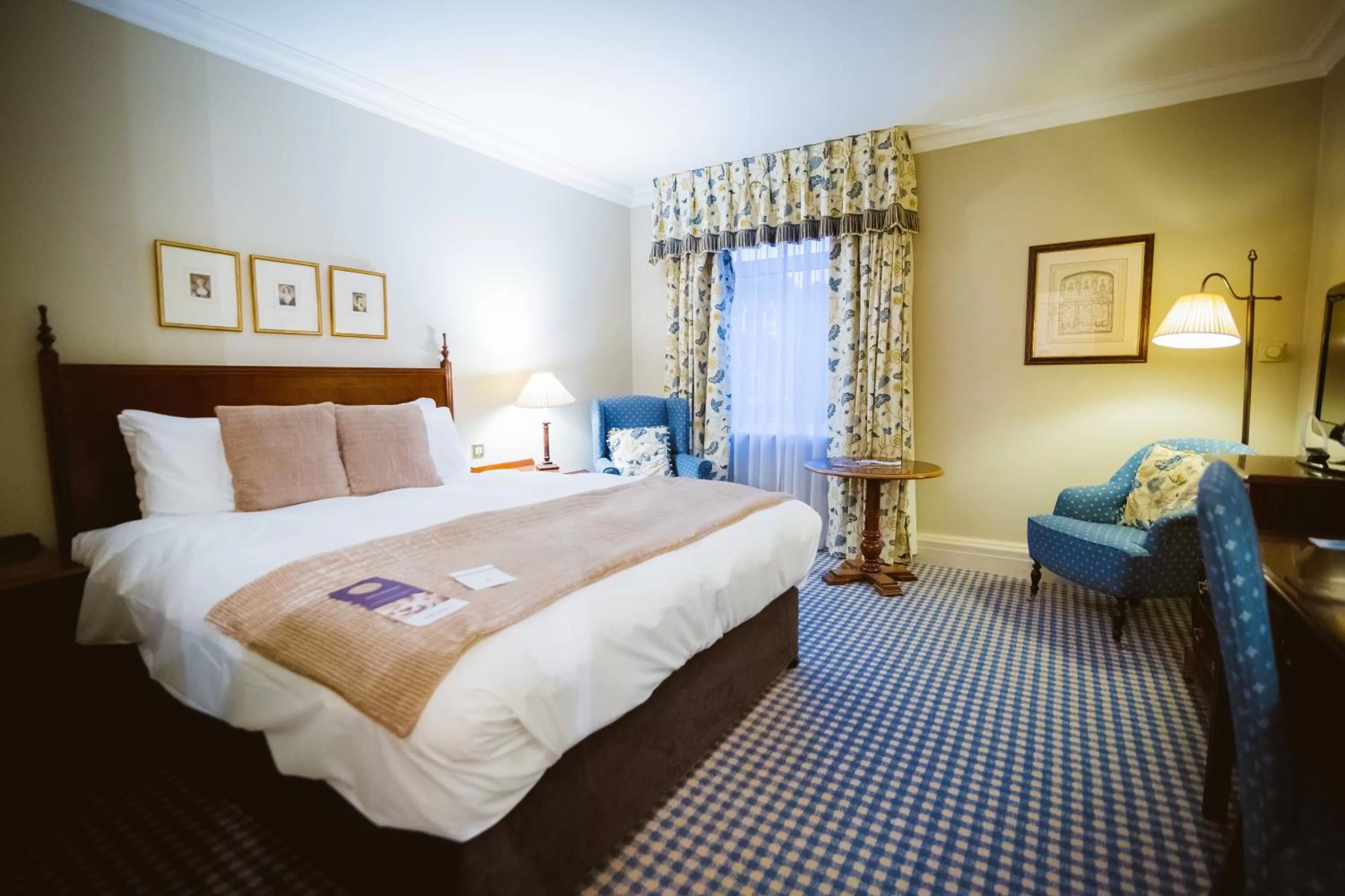 Bed in Winchester Wessex Hotel by Sunday