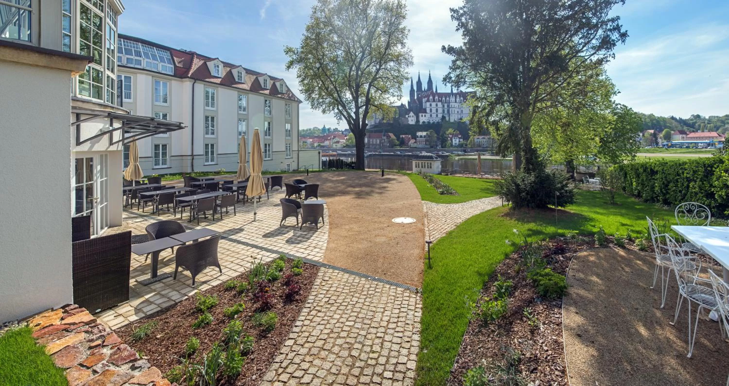 Property building in Dorint Parkhotel Meißen