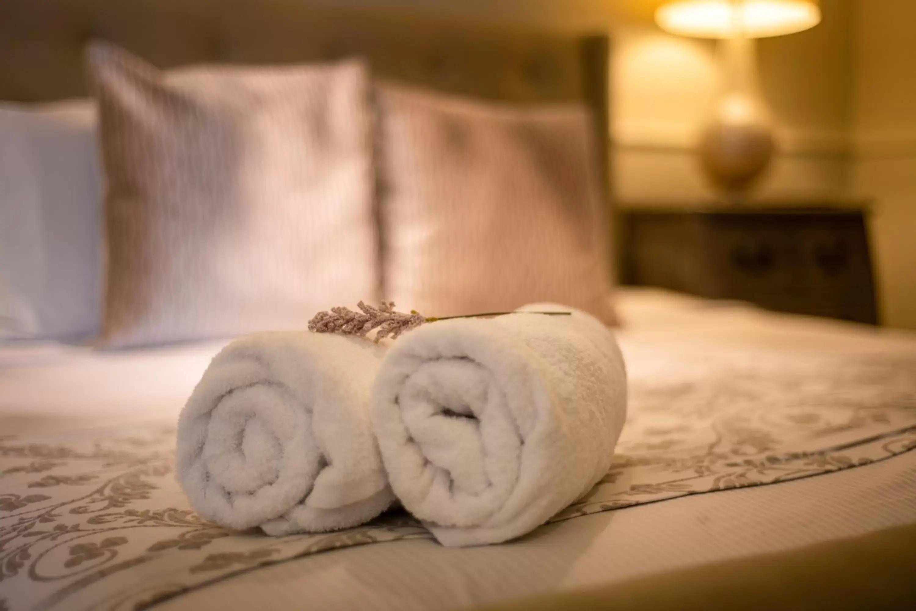 towels, Bed in Hodelpa Caribe Colonial