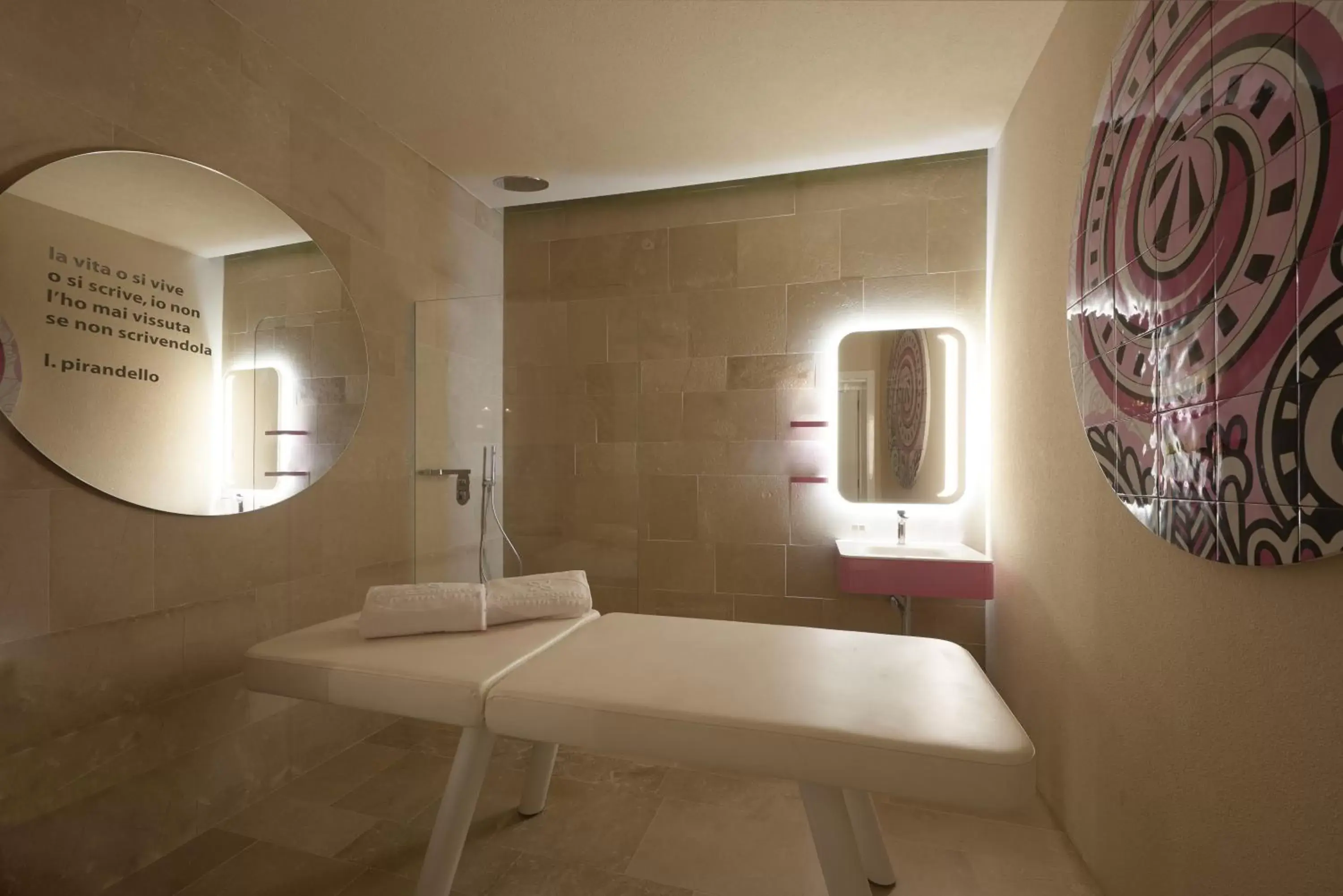 Spa and wellness centre/facilities, Bathroom in Palazzo Gatto Art Hotel & SPA - BW Premier Collection