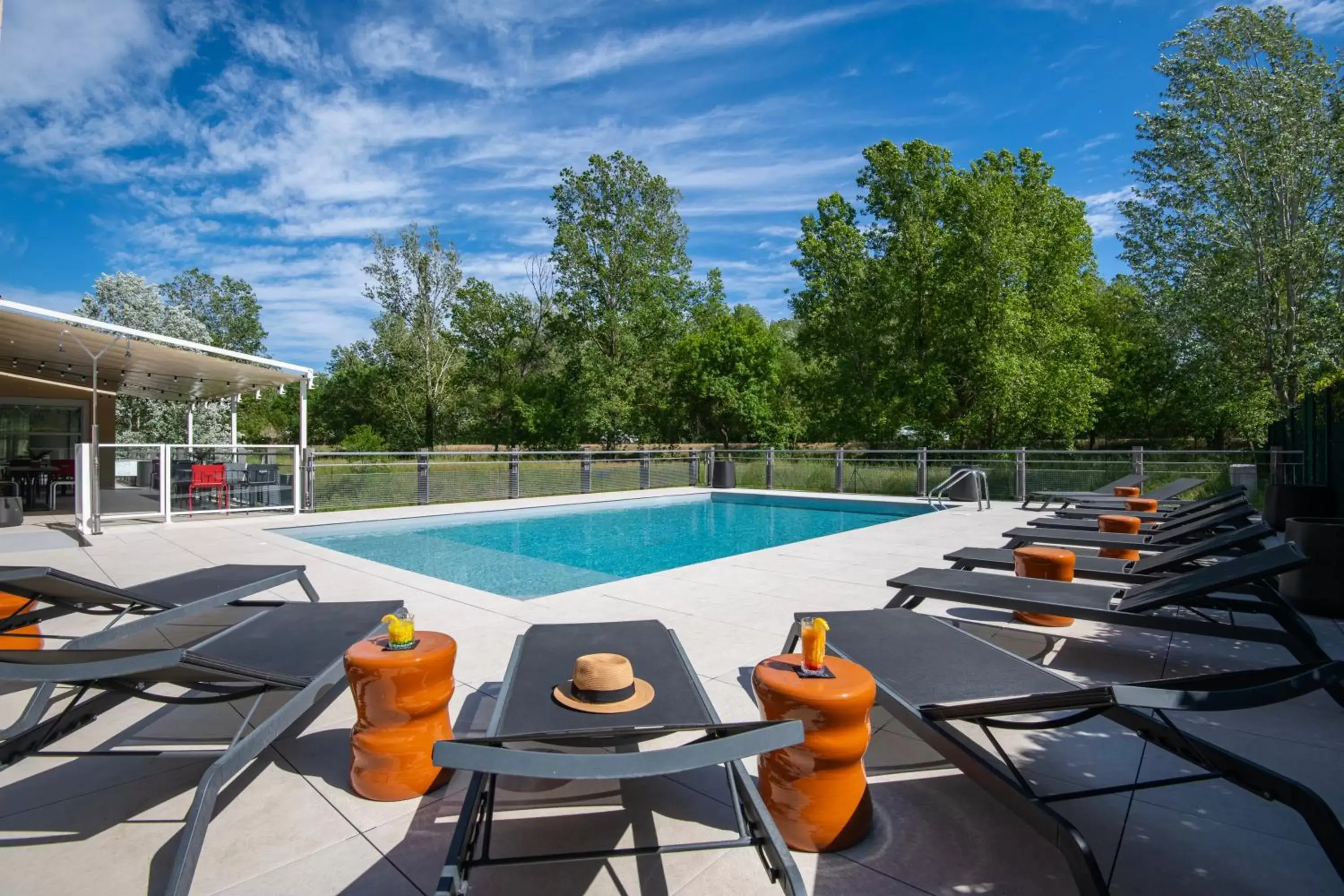 Swimming Pool in ibis Golfe de Saint-Tropez