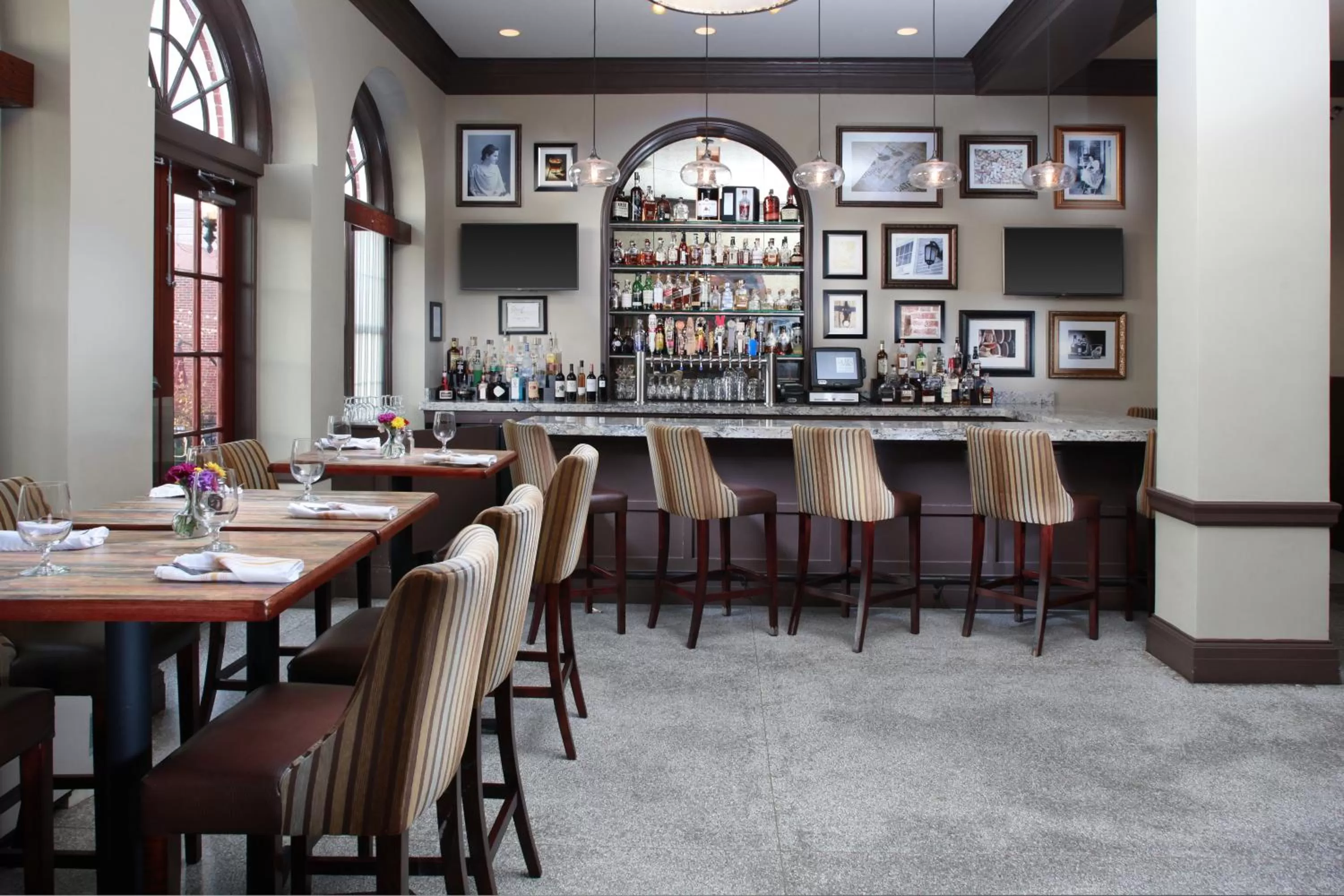 Lounge or bar in The Bolling Wilson Hotel