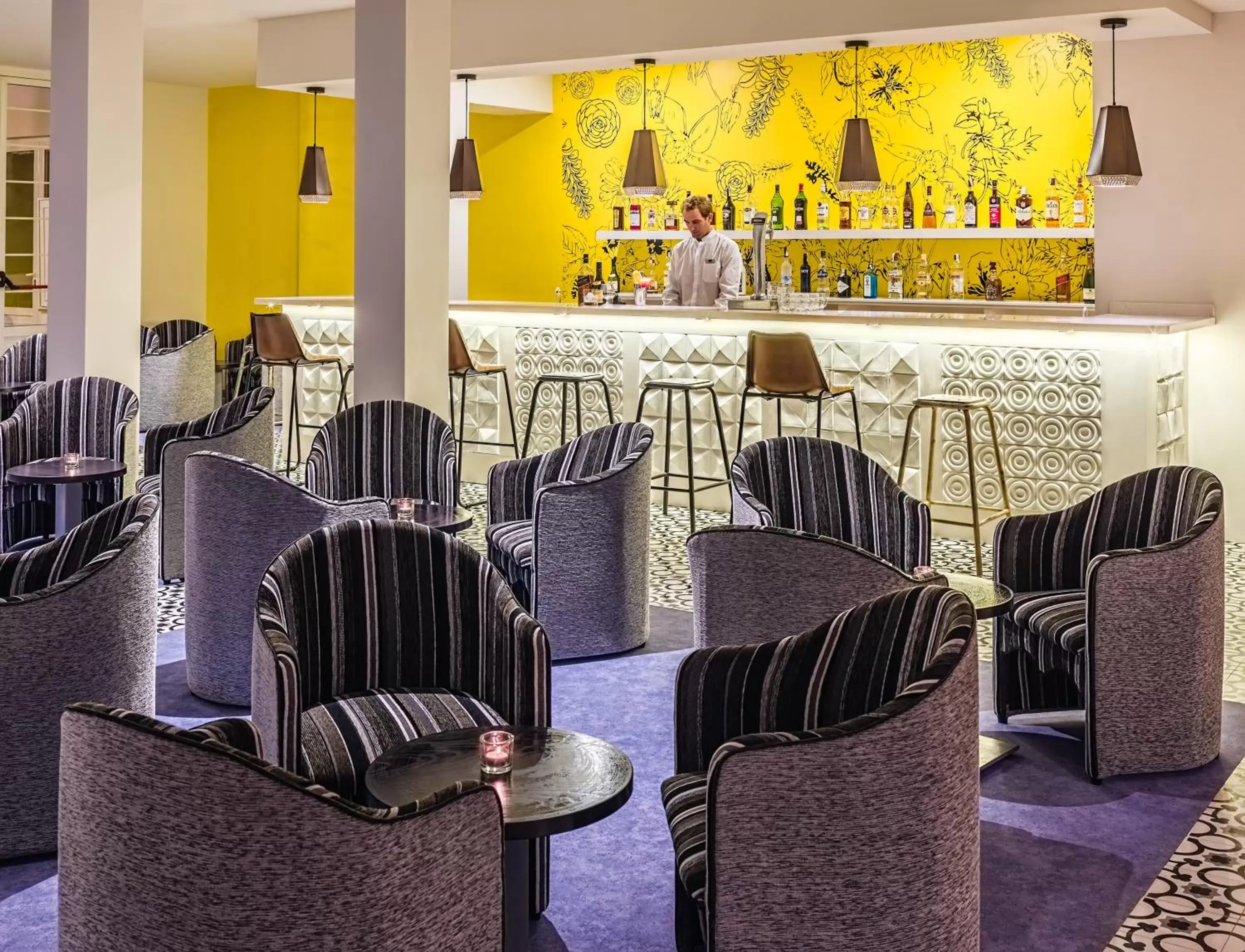 Lounge or bar, Lounge/Bar in H10 Ocean Suites