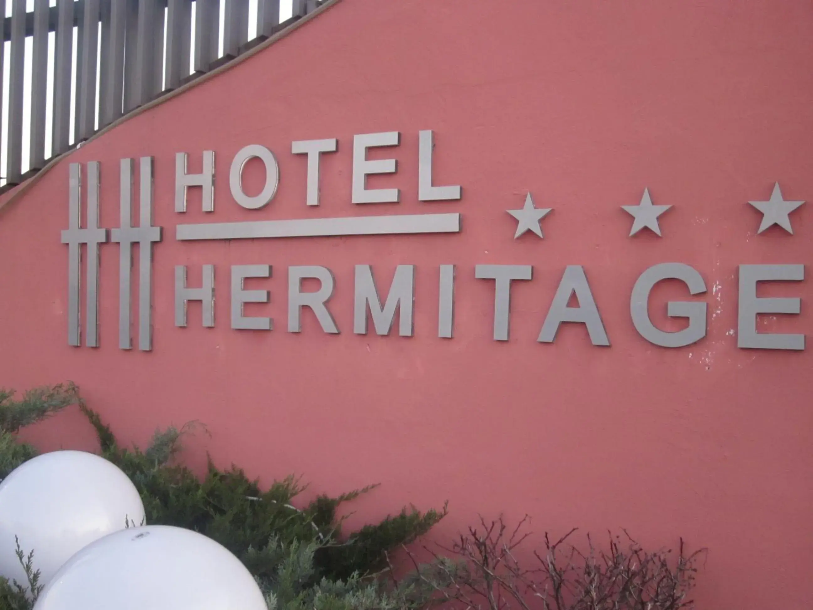 Facade/entrance, Property Logo/Sign in Hotel Hermitage