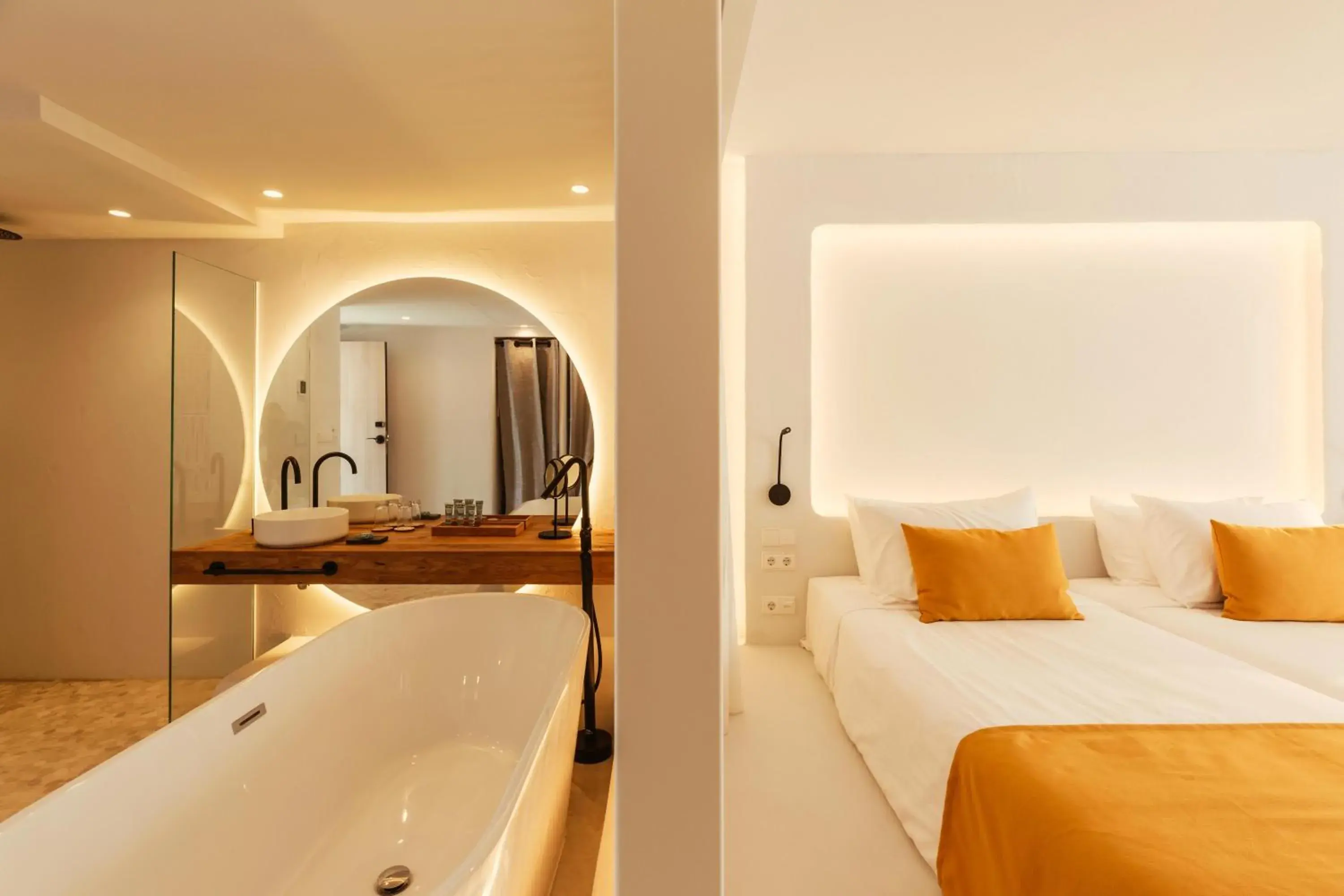 Bed, Bathroom in Nativo Hotel Ibiza