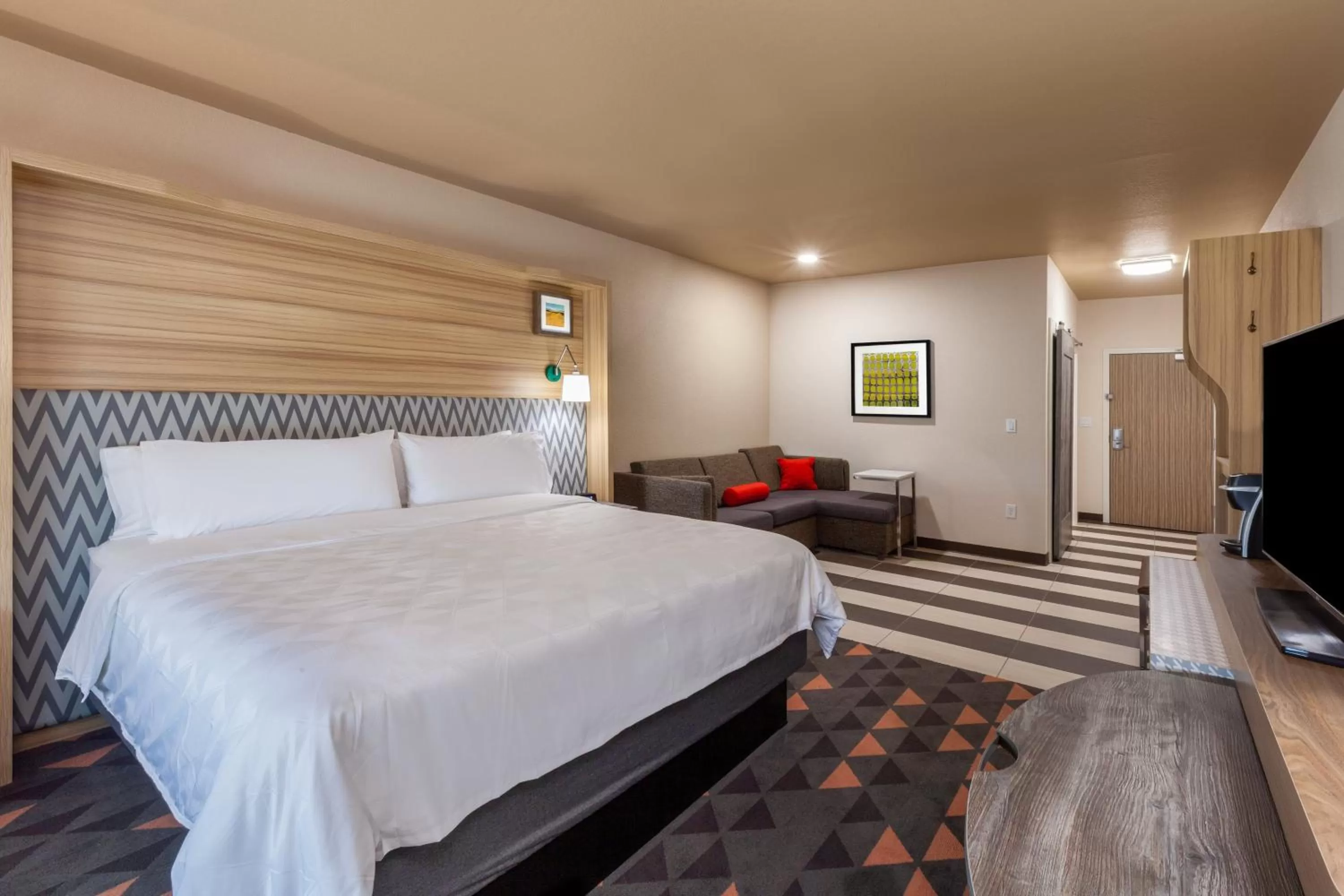 Photo of the whole room, Bed in Holiday Inn - Amarillo East by IHG