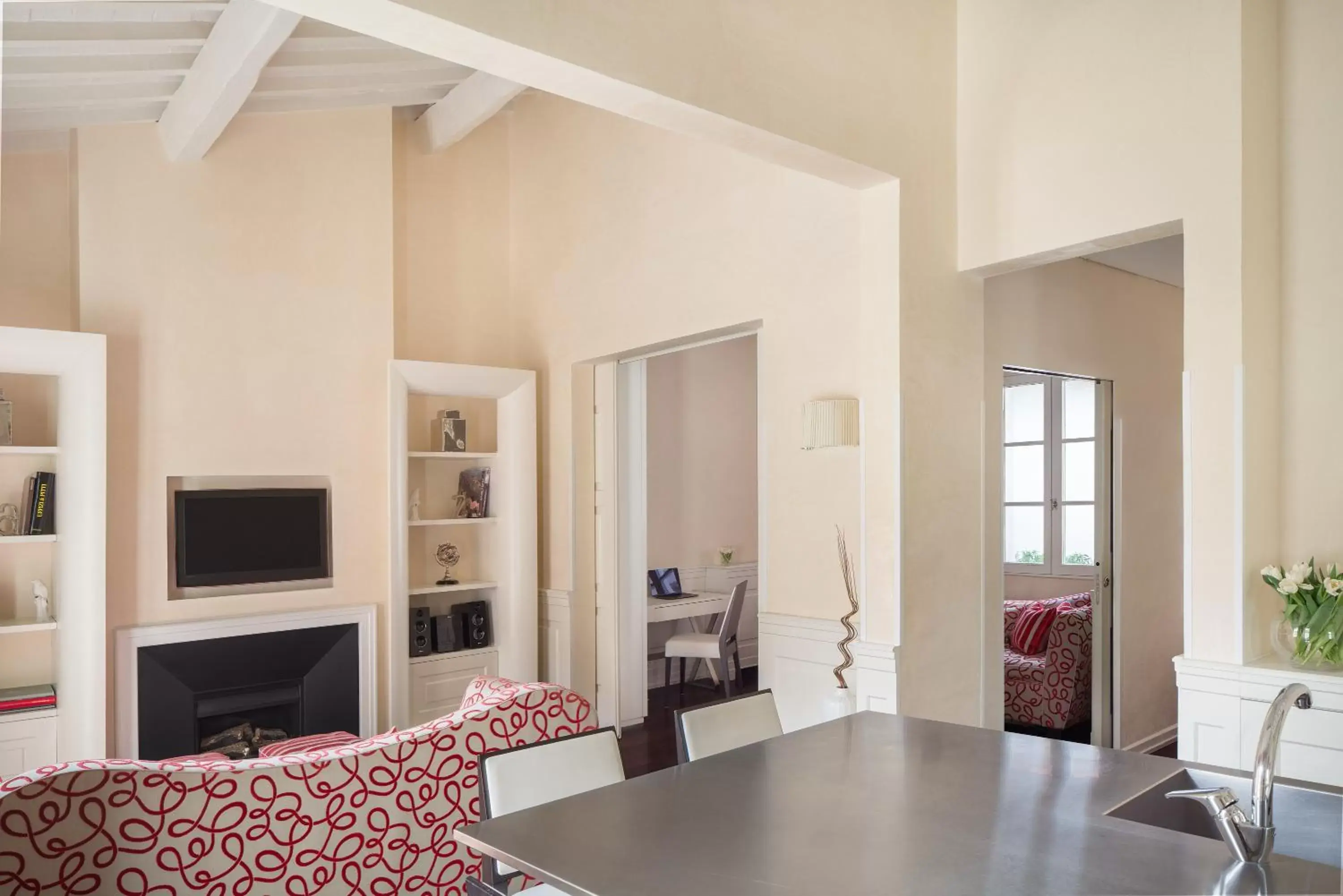 Living room, Dining Area in Ricasoli Firenze Luxury Apartments UNA Esperienze