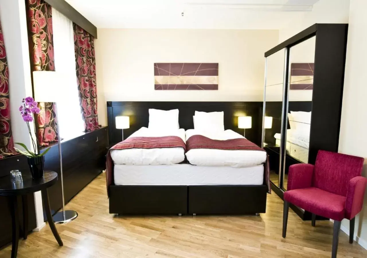 Bed in HOOM Park & Hotel