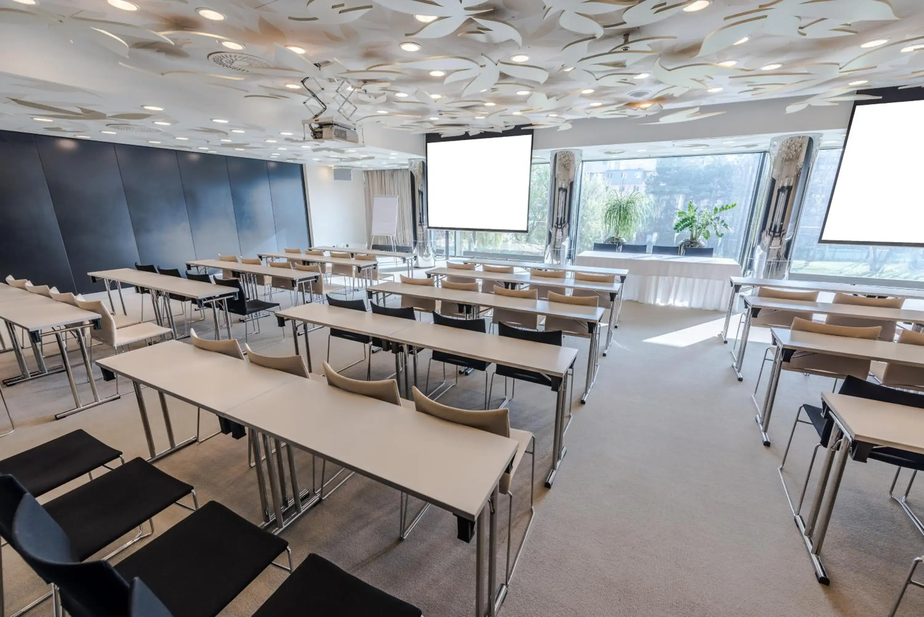 Meeting/conference room, Business Area/Conference Room in Hotel Yasmin Koice