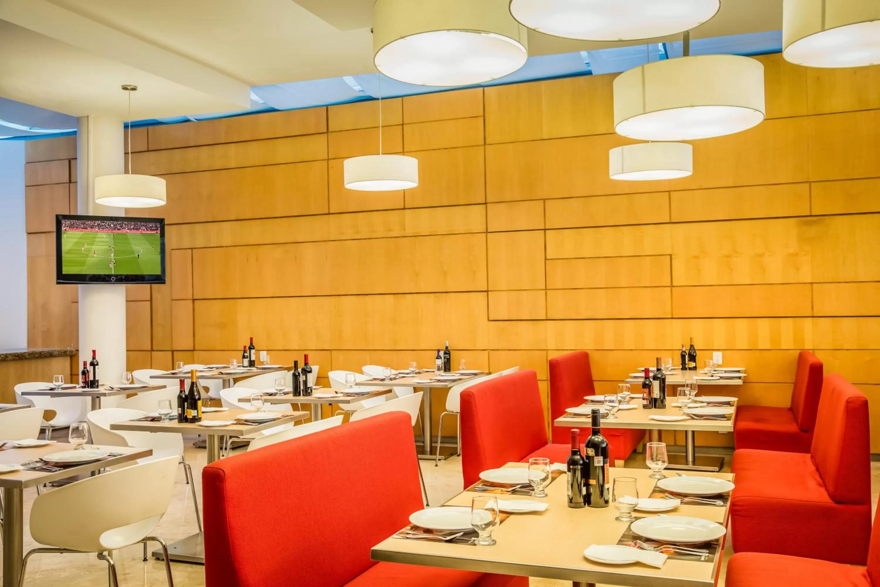 Restaurant/places to eat in Fiesta Inn Insurgentes Viaducto