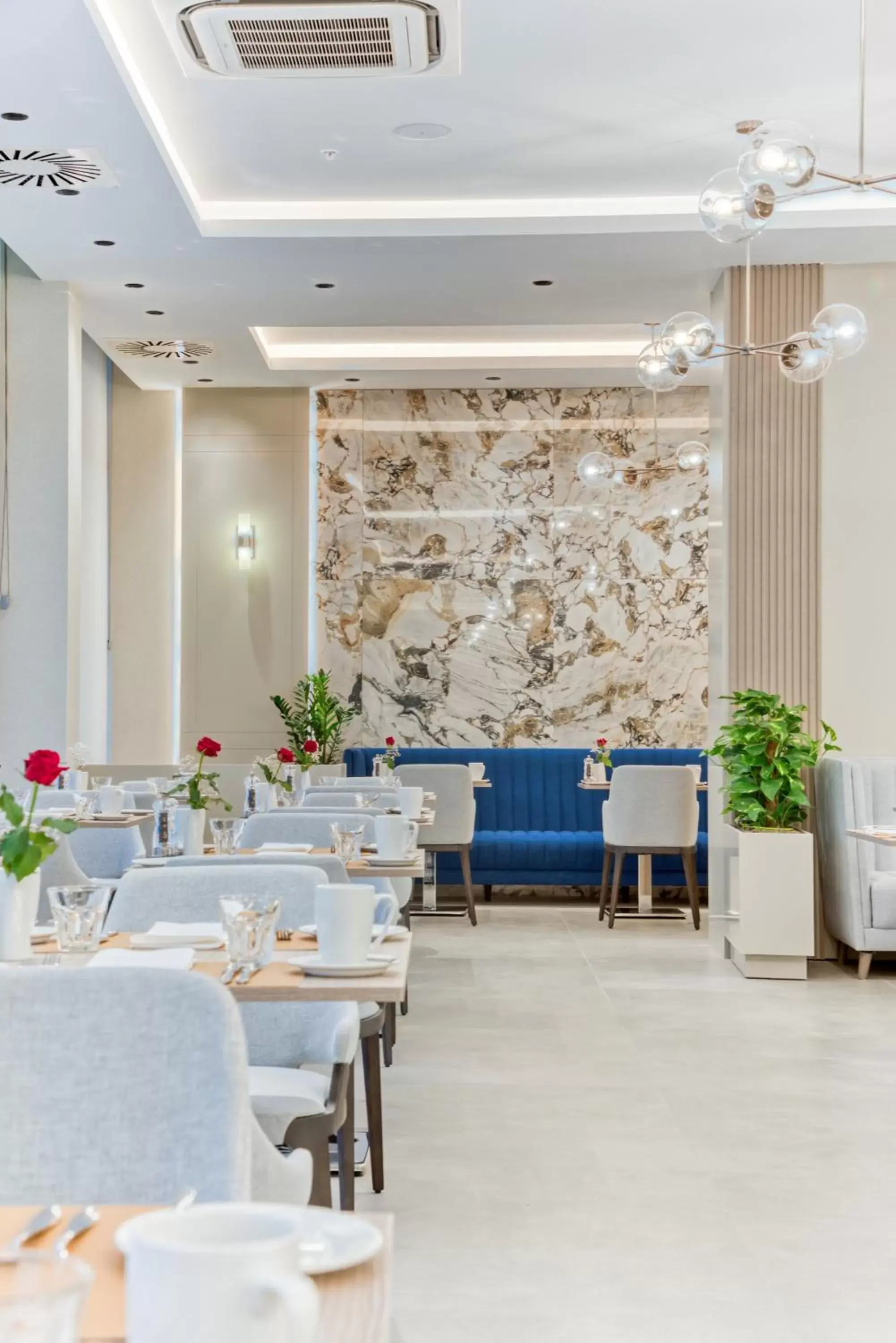 Restaurant/places to eat in Hyatt Regency Kotor Bay Resort Restaurant/places to eat in Hyatt Regency Kotor Bay Resort