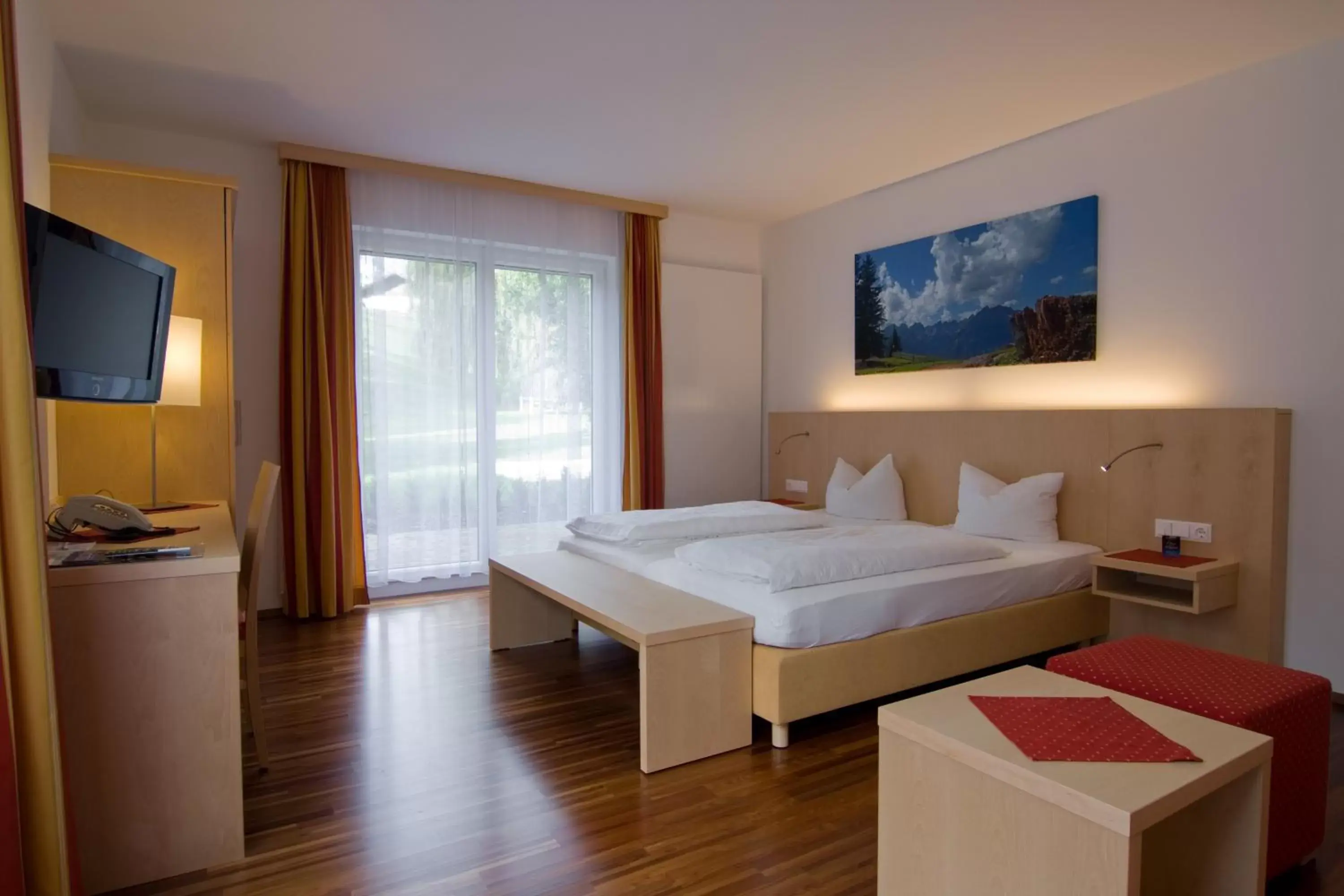 Photo of the whole room, Bed in Austria Classic Hotel Heiligkreuz
