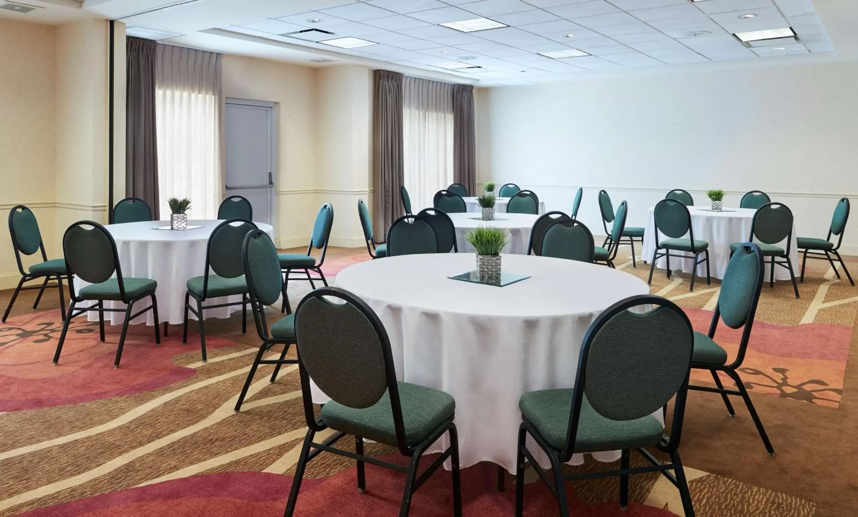 Meeting/conference room in Hilton Garden Inn Charlotte Pineville