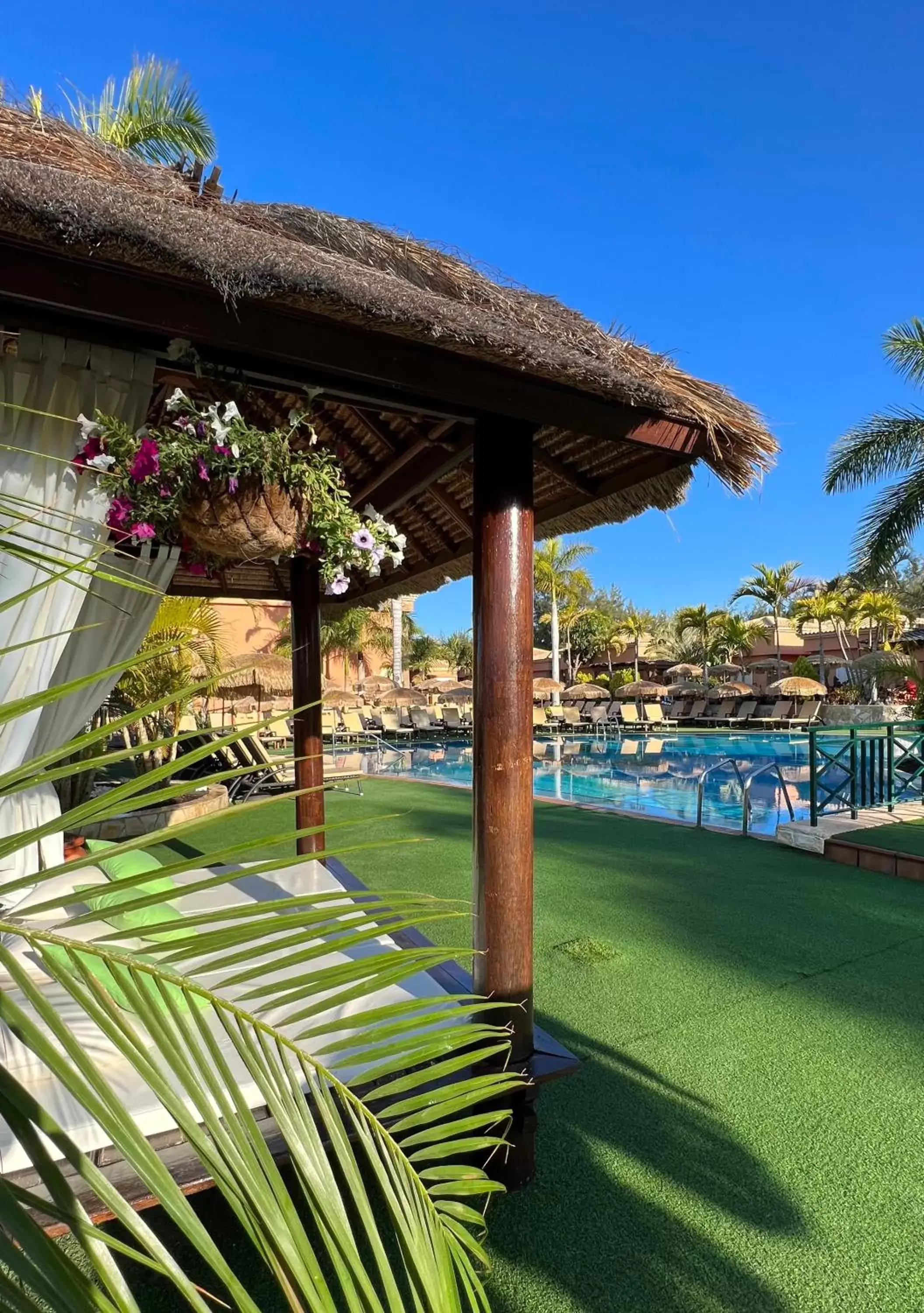 Swimming pool, Garden in Green Garden Eco Resort & Villas