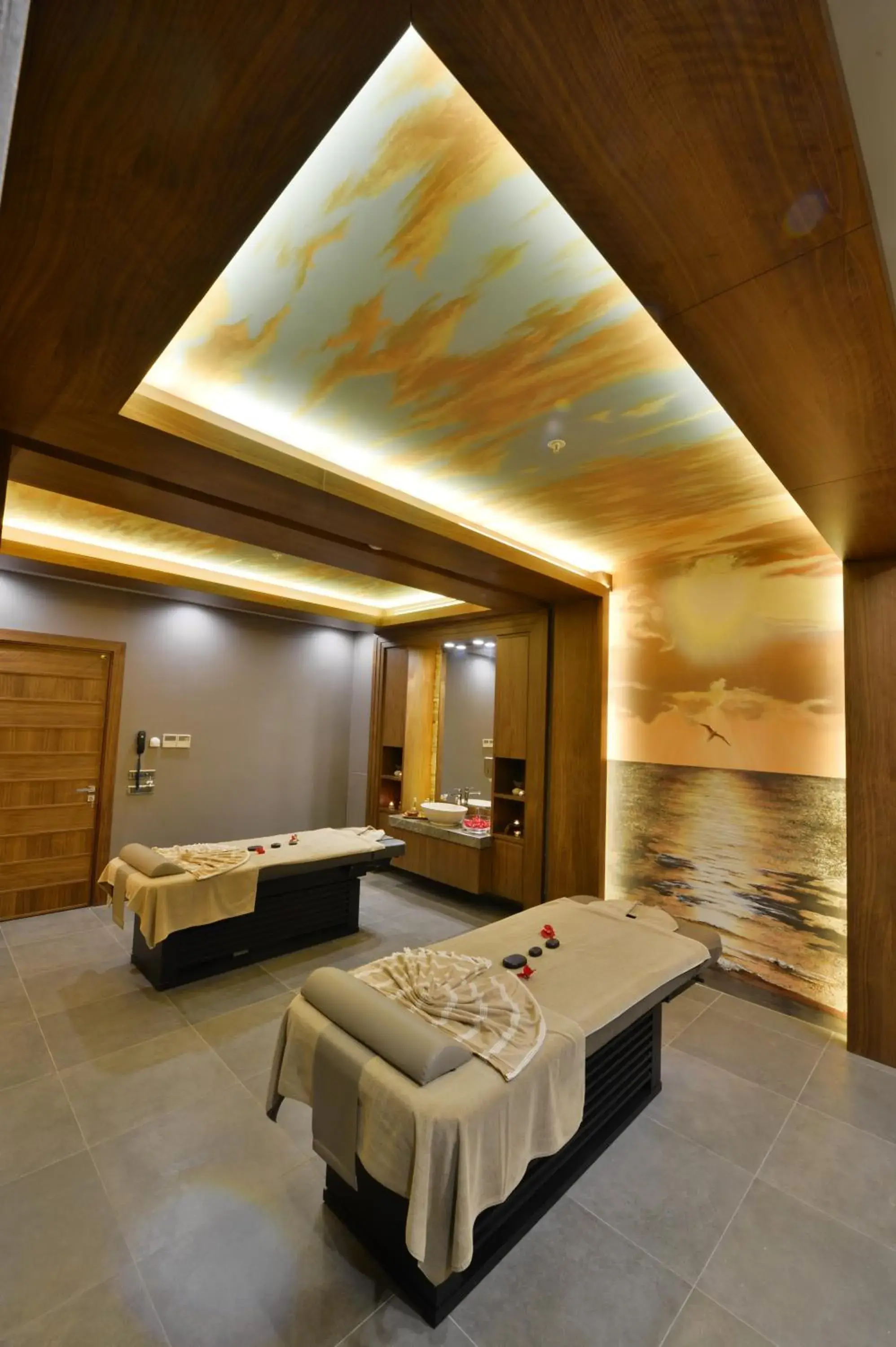 Hot Spring Bath in Marigold Thermal & Spa Hotel Bursa