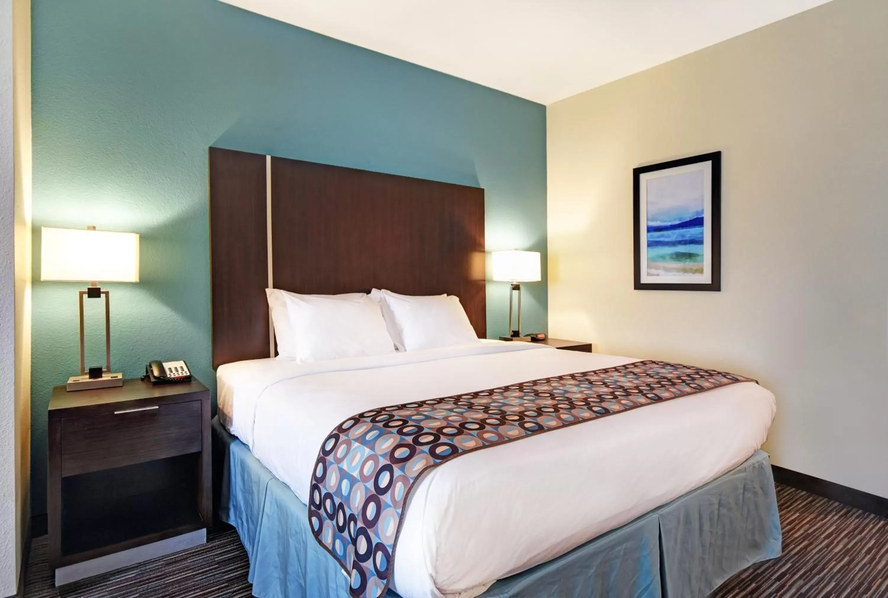 Bed in Galveston Inn & Suites Hotel