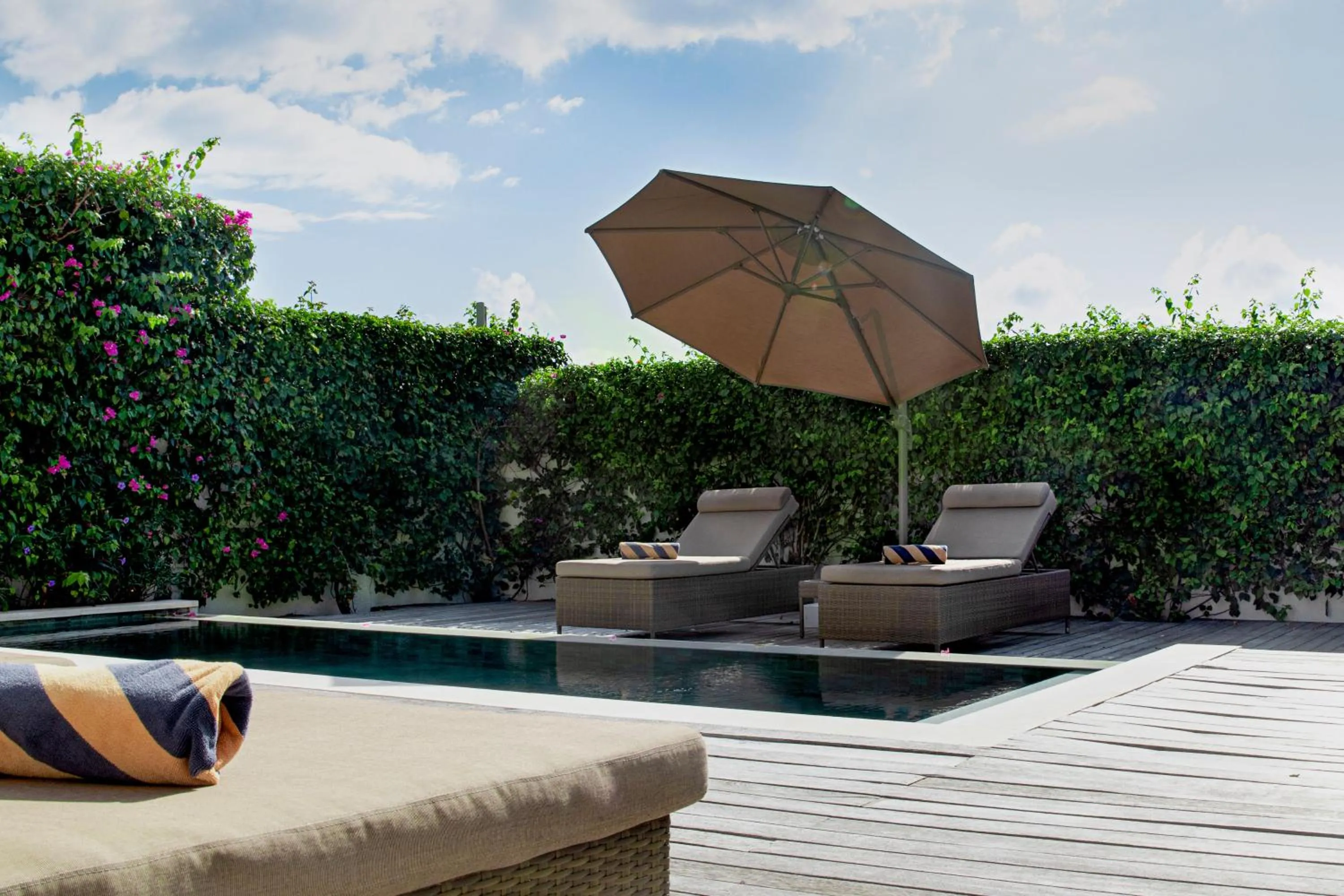 Patio in Kokomo Resort Gili Gede