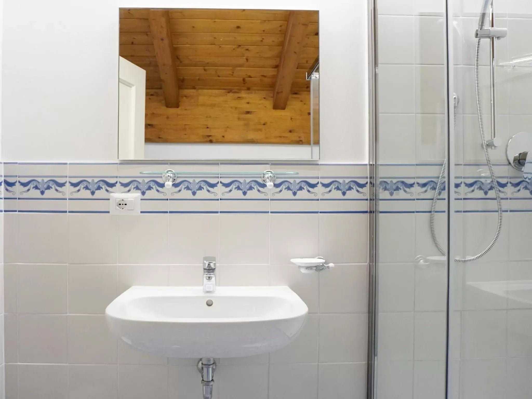 Bathroom in Casa Isolani - Santo Stefano