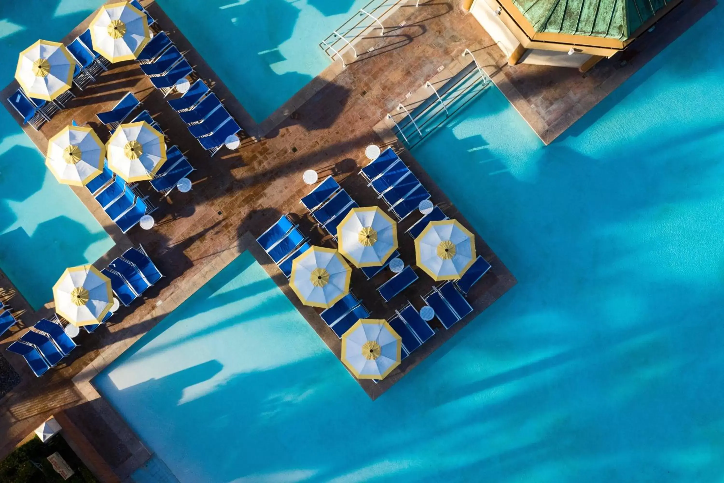 Swimming pool, Pool View in Renaissance Esmeralda Resort & Spa, Indian Wells