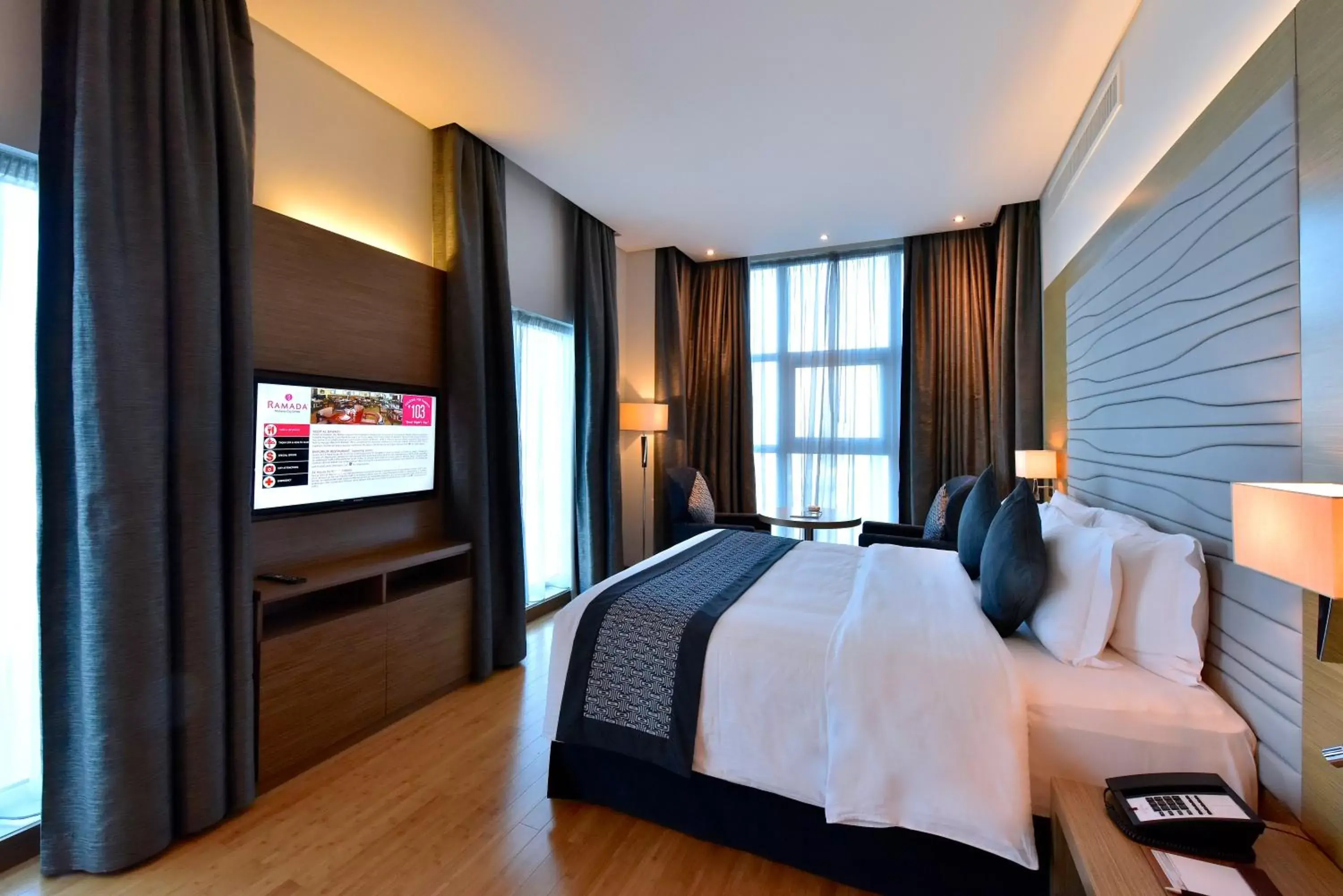 Superior King Room - Smoking in Ramada Resort by Wyndham Manama Seef Superior King Room - Smoking in Ramada Resort by Wyndham Manama Seef