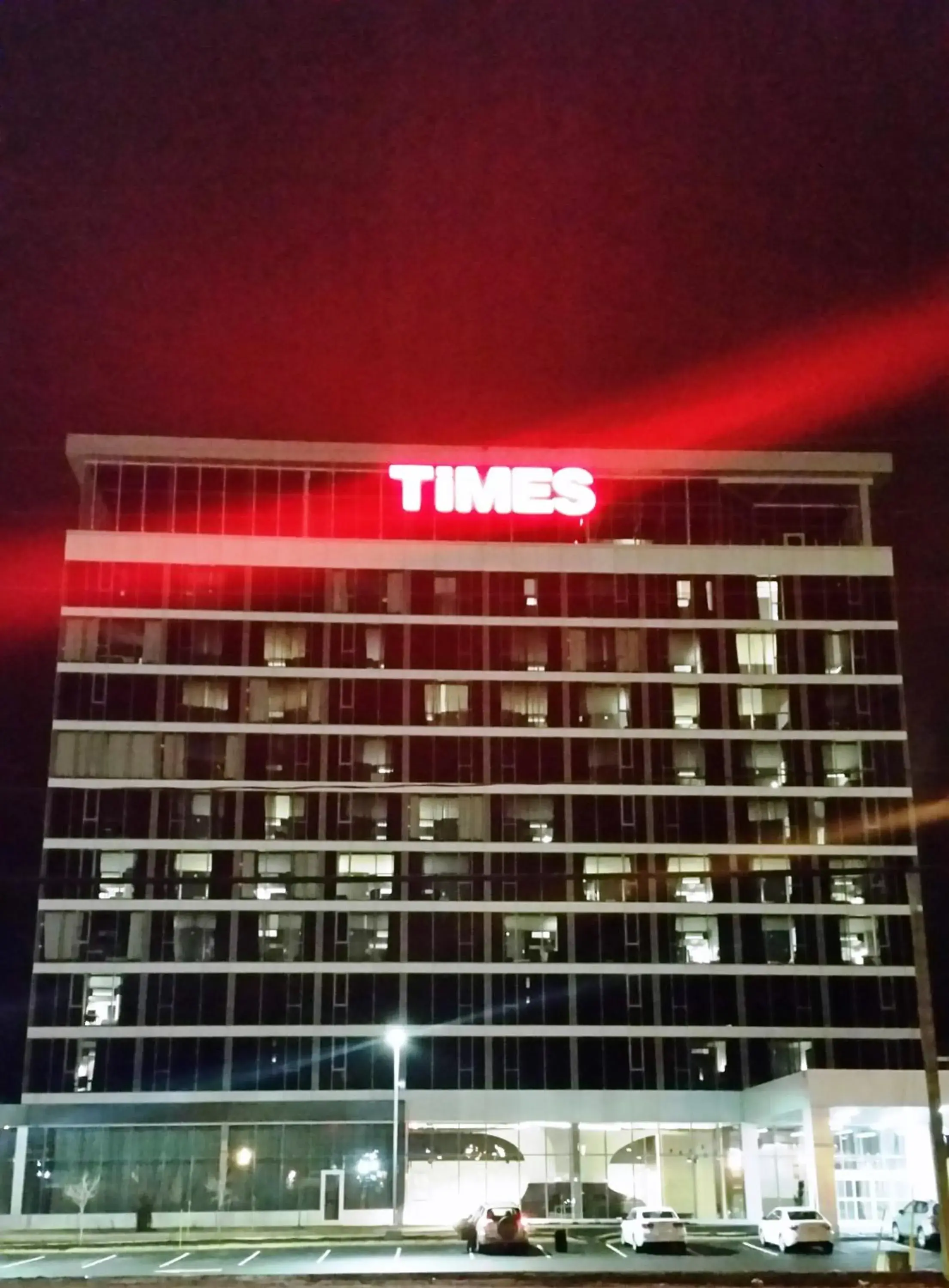 Facade/entrance, Property Building in Grand Times Hotel Drummondville