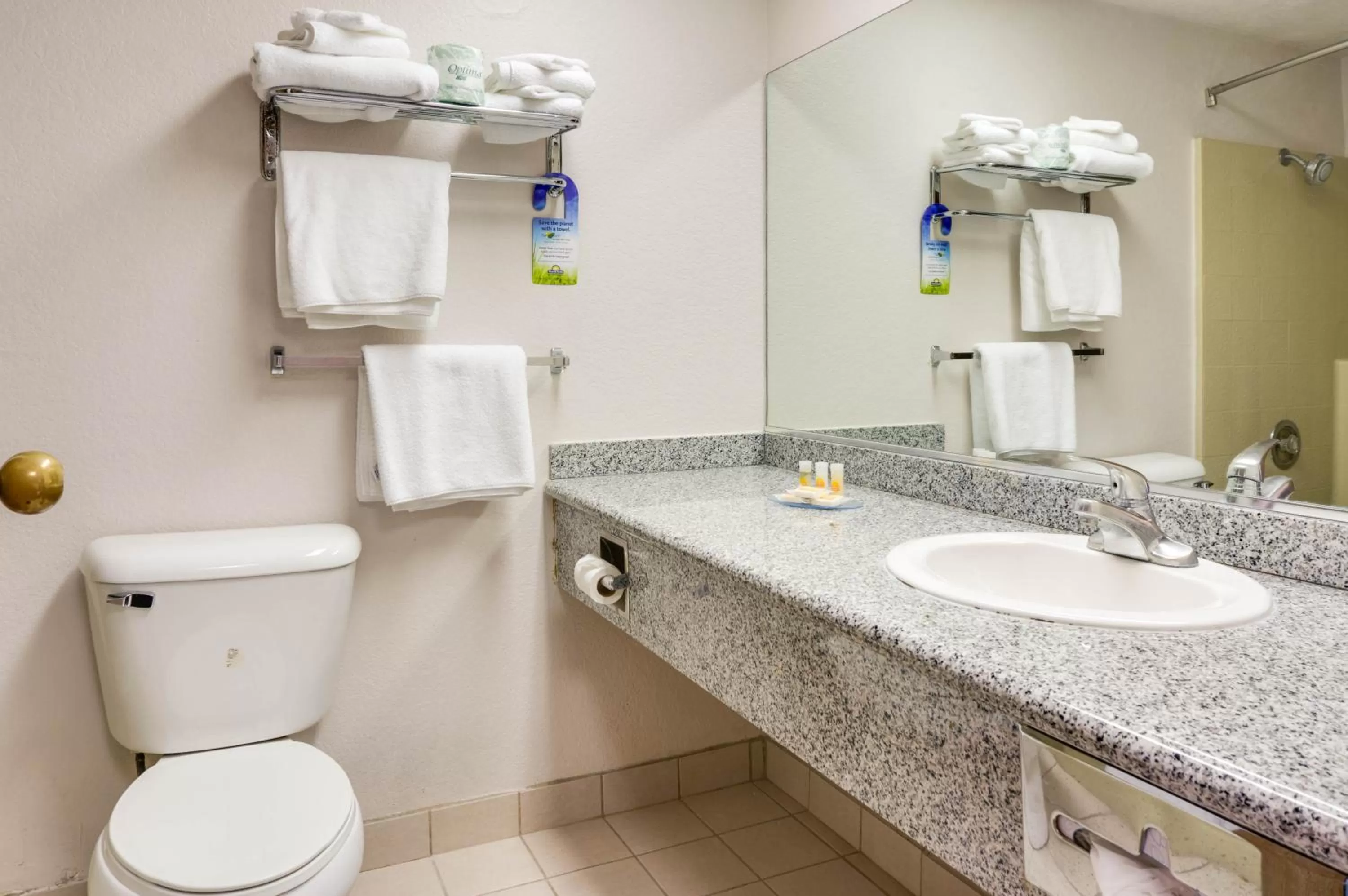Toilet in Days Inn & Suites by Wyndham Fullerton
