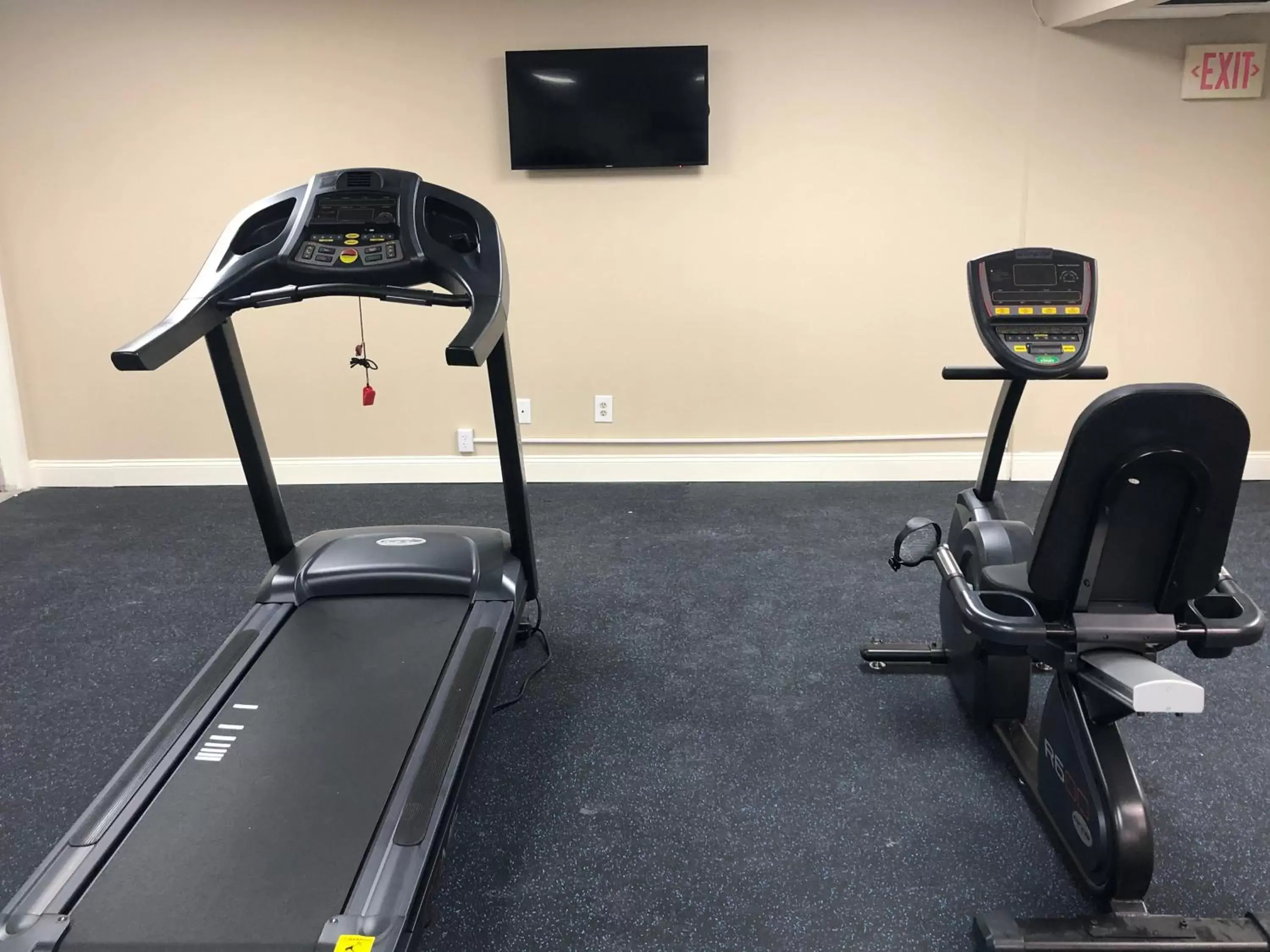 Fitness centre/facilities, Fitness Center/Facilities in Baymont by Wyndham Latham Albany Airport