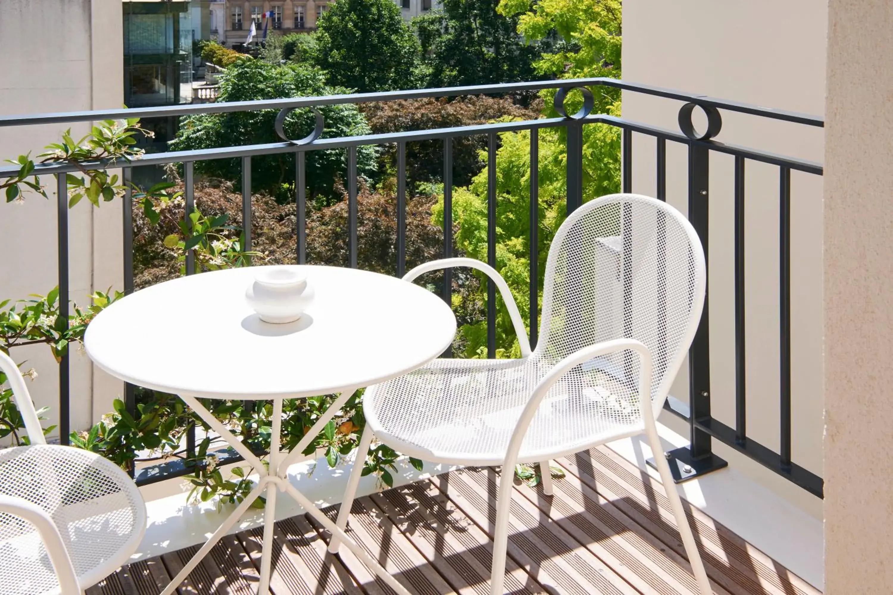 Balcony/Terrace, Patio/Outdoor Area in Hôtel Amastan Paris