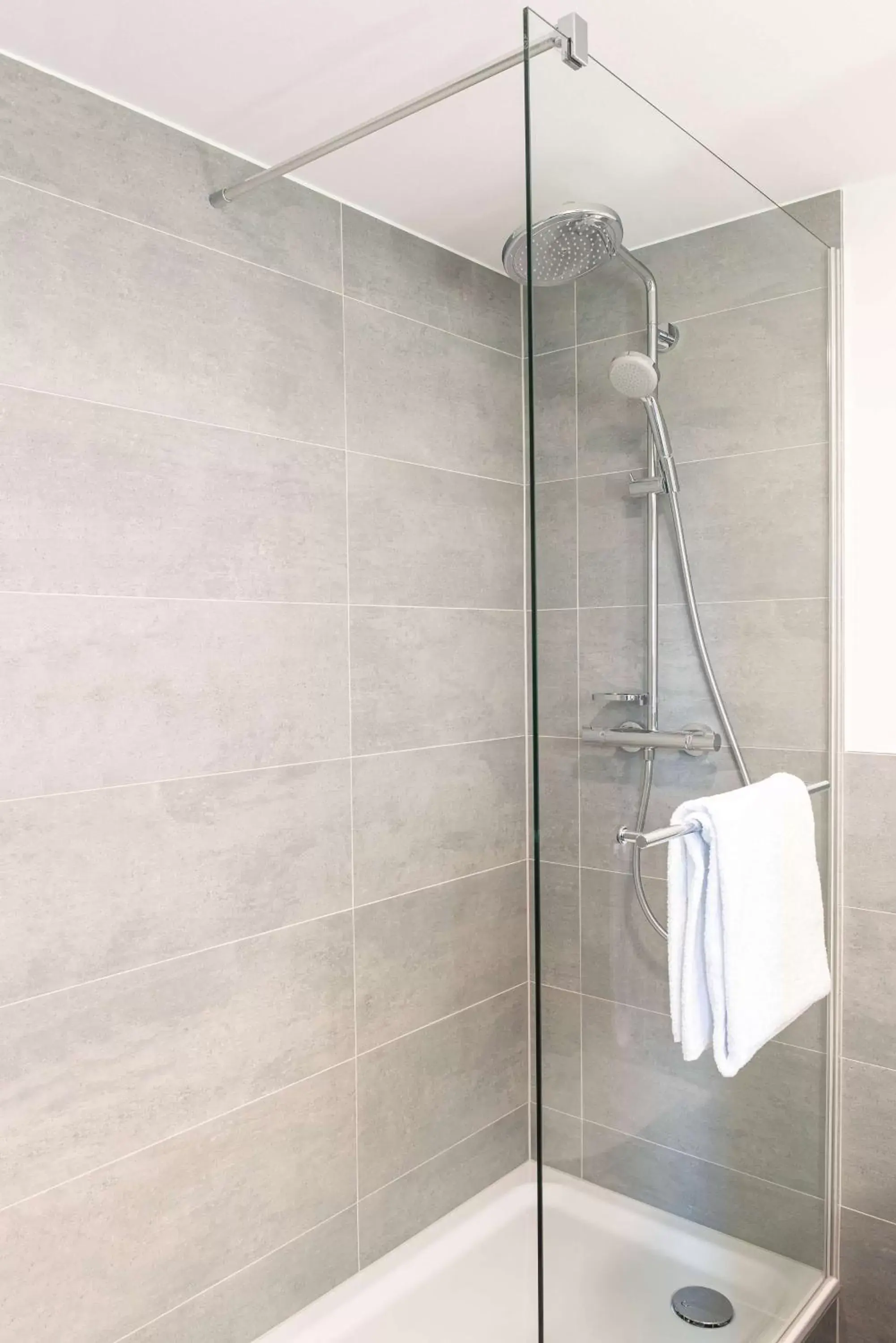 Bathroom in Radisson Blu Hotel Dortmund Bathroom in Radisson Blu Hotel Dortmund